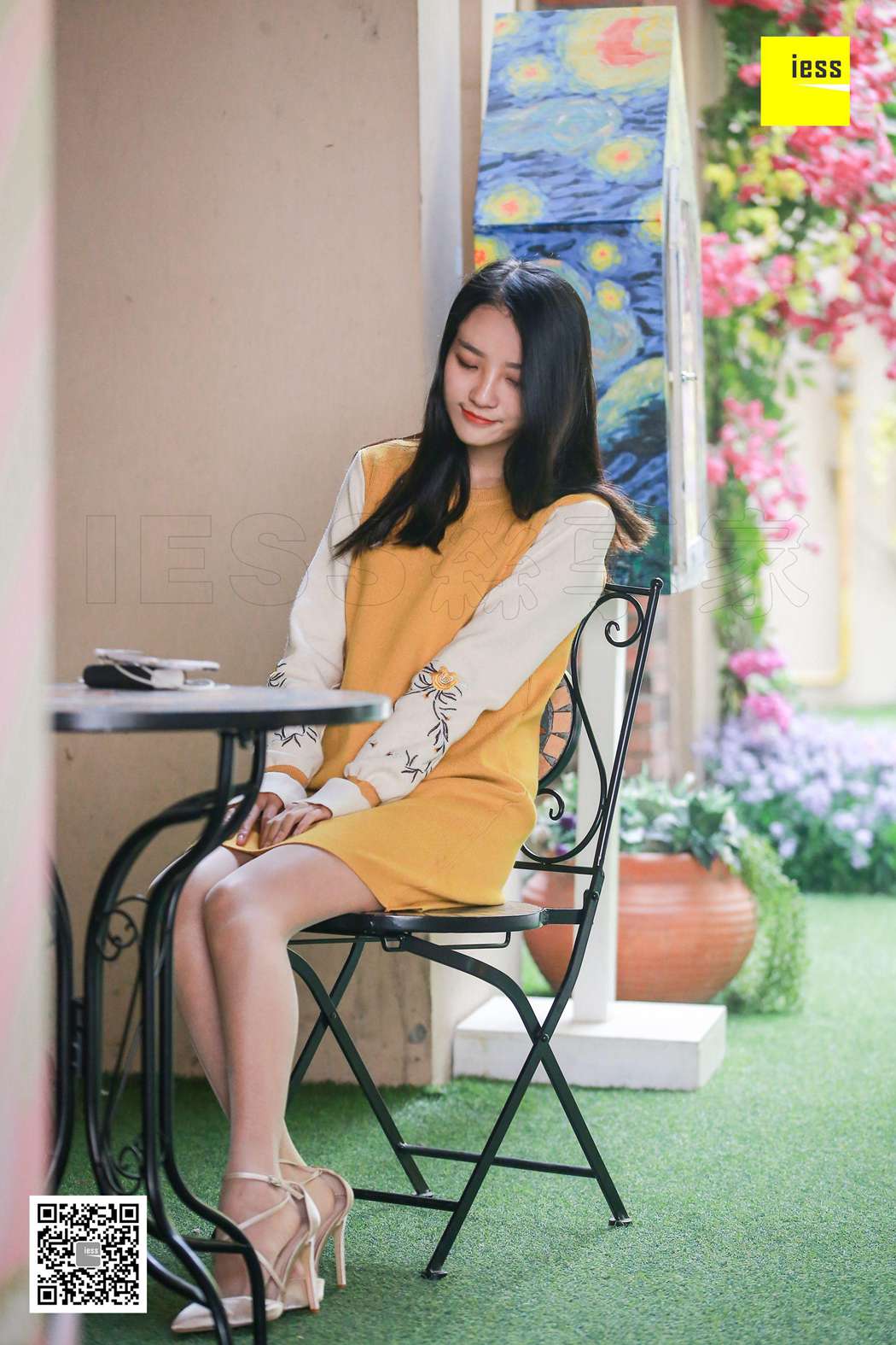 图片[35]-[IESS异思趣向] 2018.02.20 丝享家173：婉萍《婉萍街拍肉丝》在线浏览 – 速更版-美库