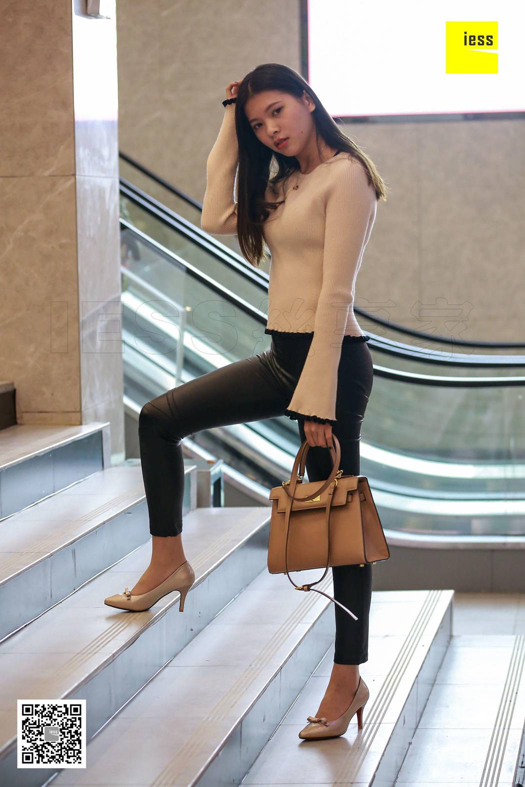 图片[86]-[IESS异思趣向] 2018.02.23 丝享家176：《七七演绎皮裤肉丝》七七 在线浏览 – 速更版-美库