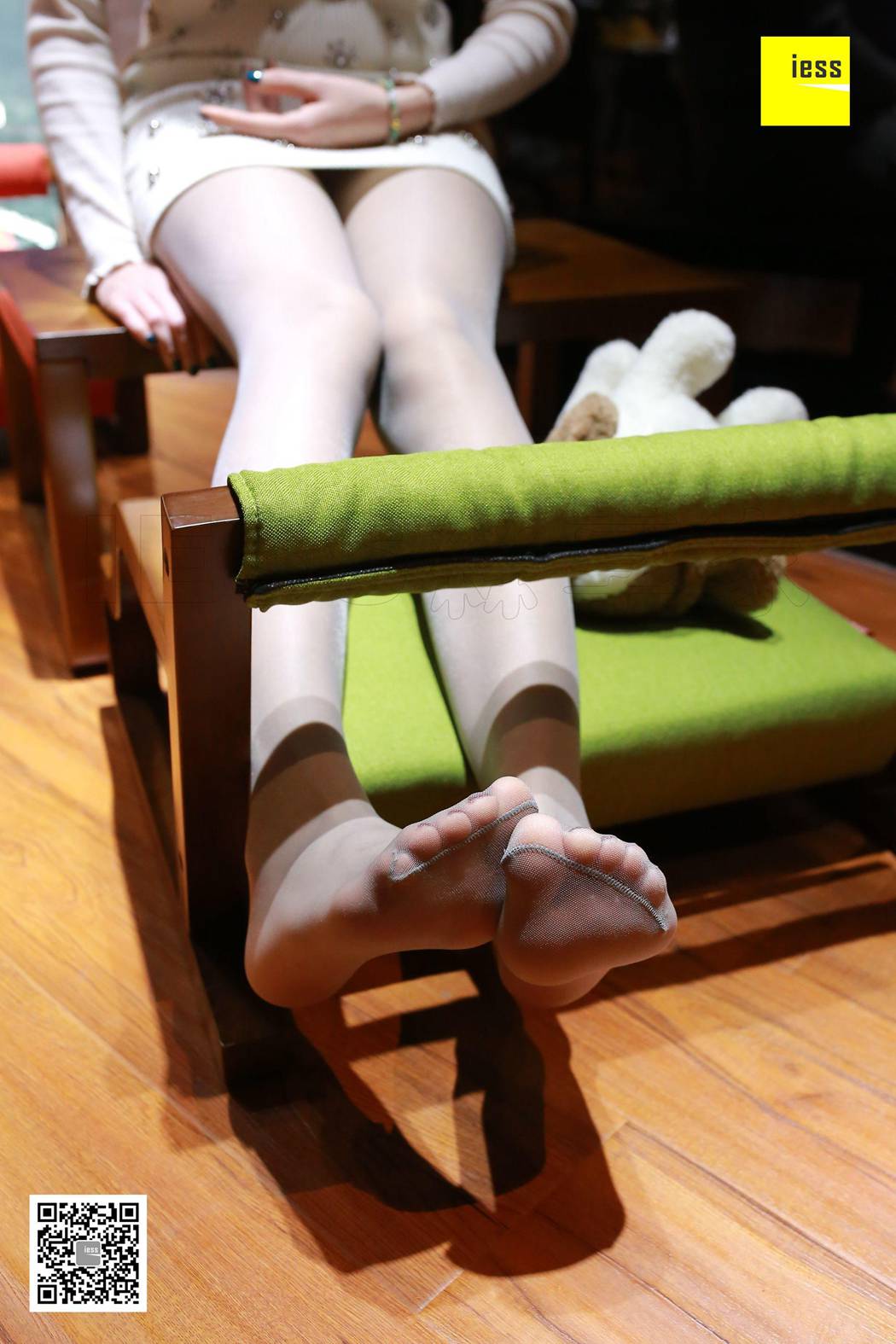 图片[10]-[IESS异思趣向] 2018.03.07 丝享家184：《细腻质感灰丝》七七 在线浏览 – 速更版-美库