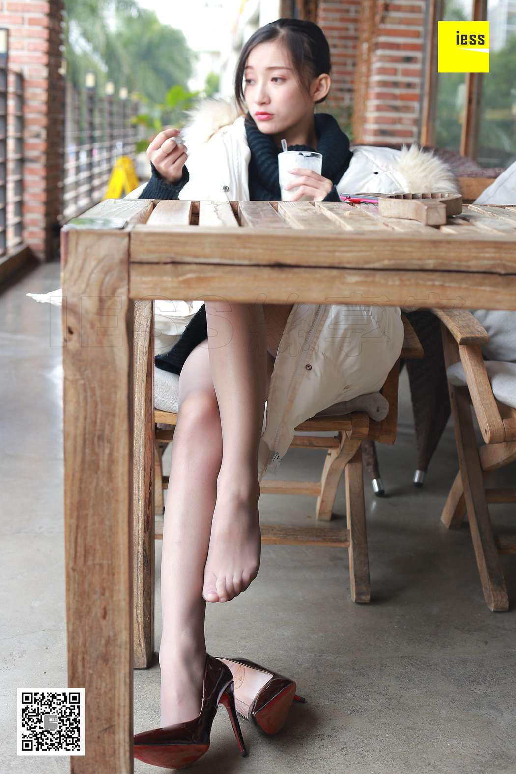 图片[30]-[IESS异思趣向] 2018.03.23 丝享家196：《羽绒服之恋》秋秋 在线浏览 – 速更版-美库