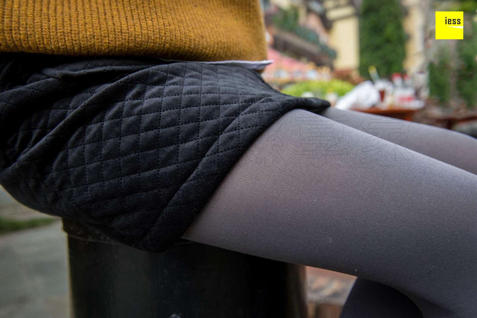 图片[37]-[IESS异思趣向] 2018.03.30 丝享家201：《厚灰丝与蓝色高跟》婉萍 在线浏览 – 速更版-美库