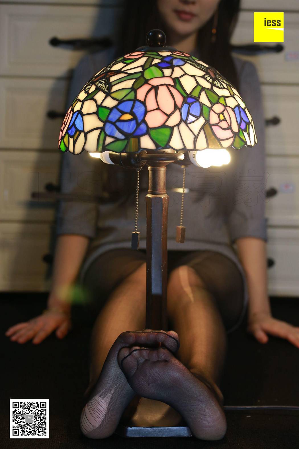 图片[89]-[IESS异思趣向] 2018.03.27 丝享家198：《镜中花黑丝》文欣 在线浏览 – 速更版-美库