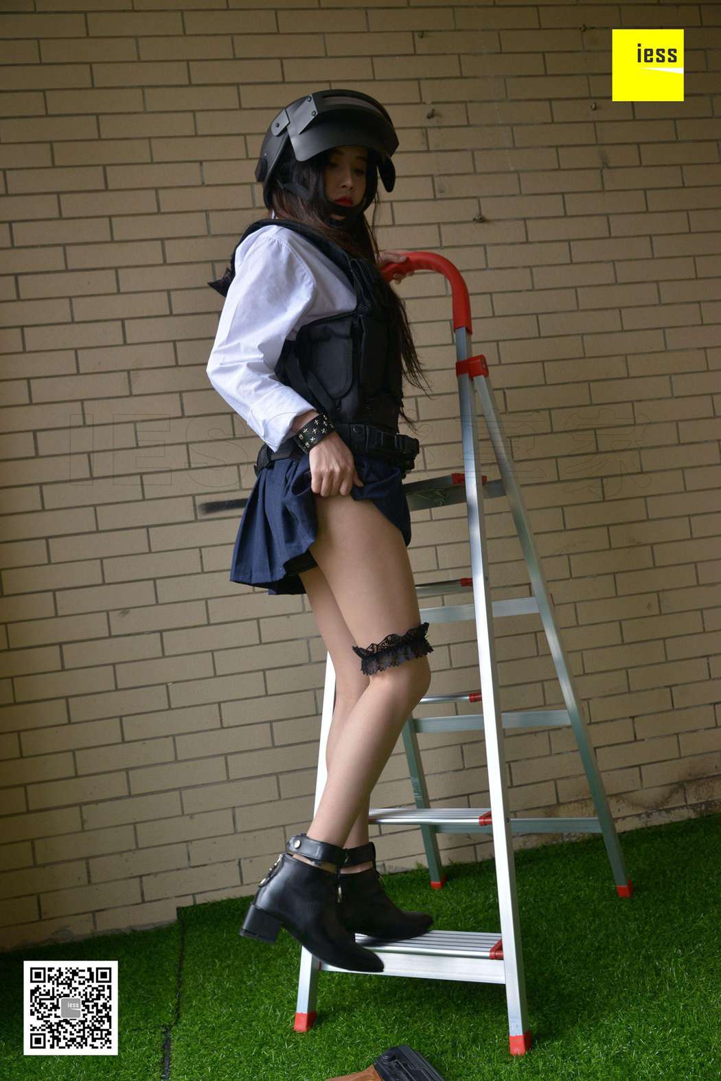 图片[25]-[IESS异思趣向] 2018.04.09 丝享家206：《女战士》 带妹吃鸡 小羽 在线浏览 – 速更版-美库