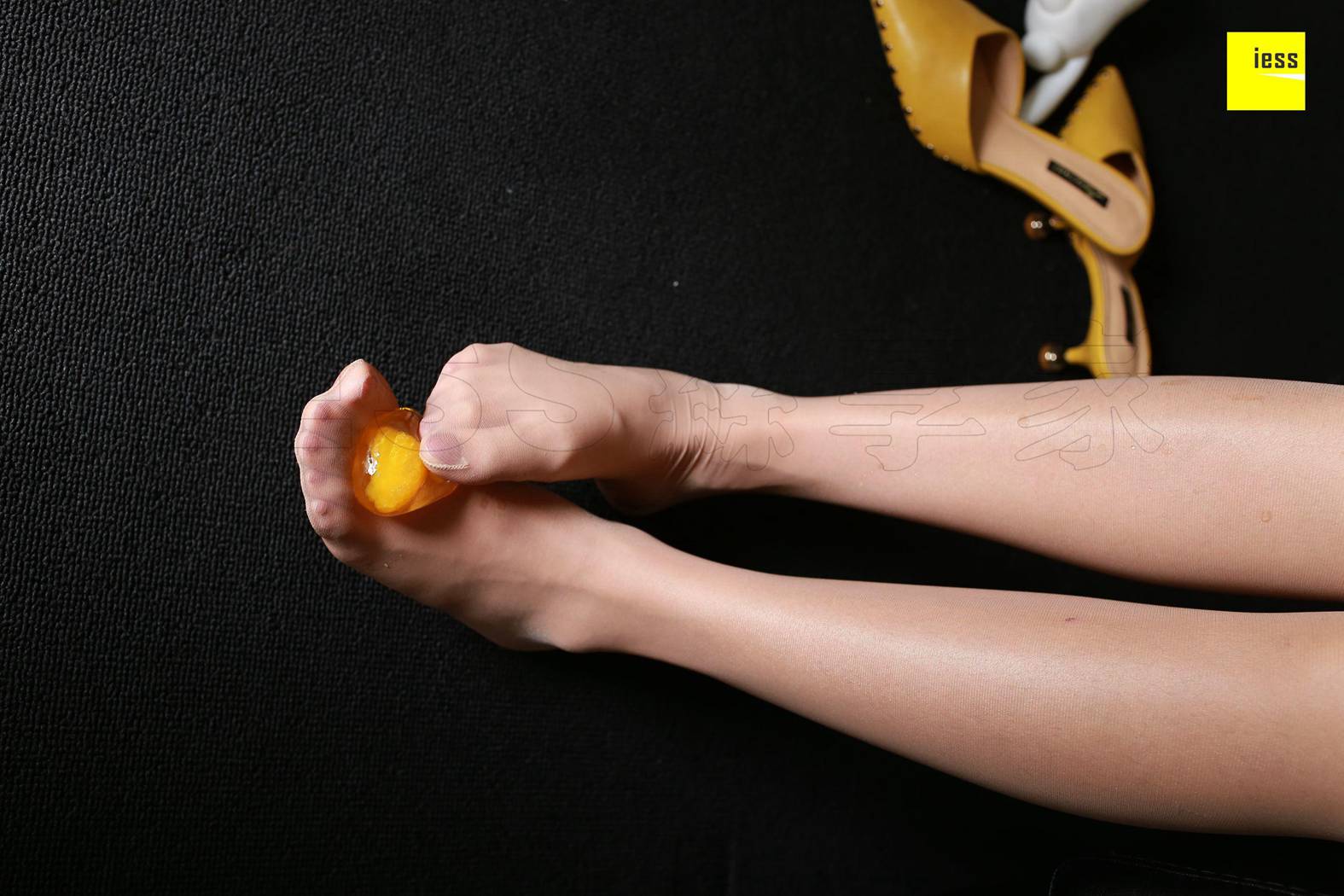 图片[25]-[ESS异思趣向] 2018.04.12 丝享家209：《报告！是果冻先动的手》婉萍 在线浏览 – 速更版-美库