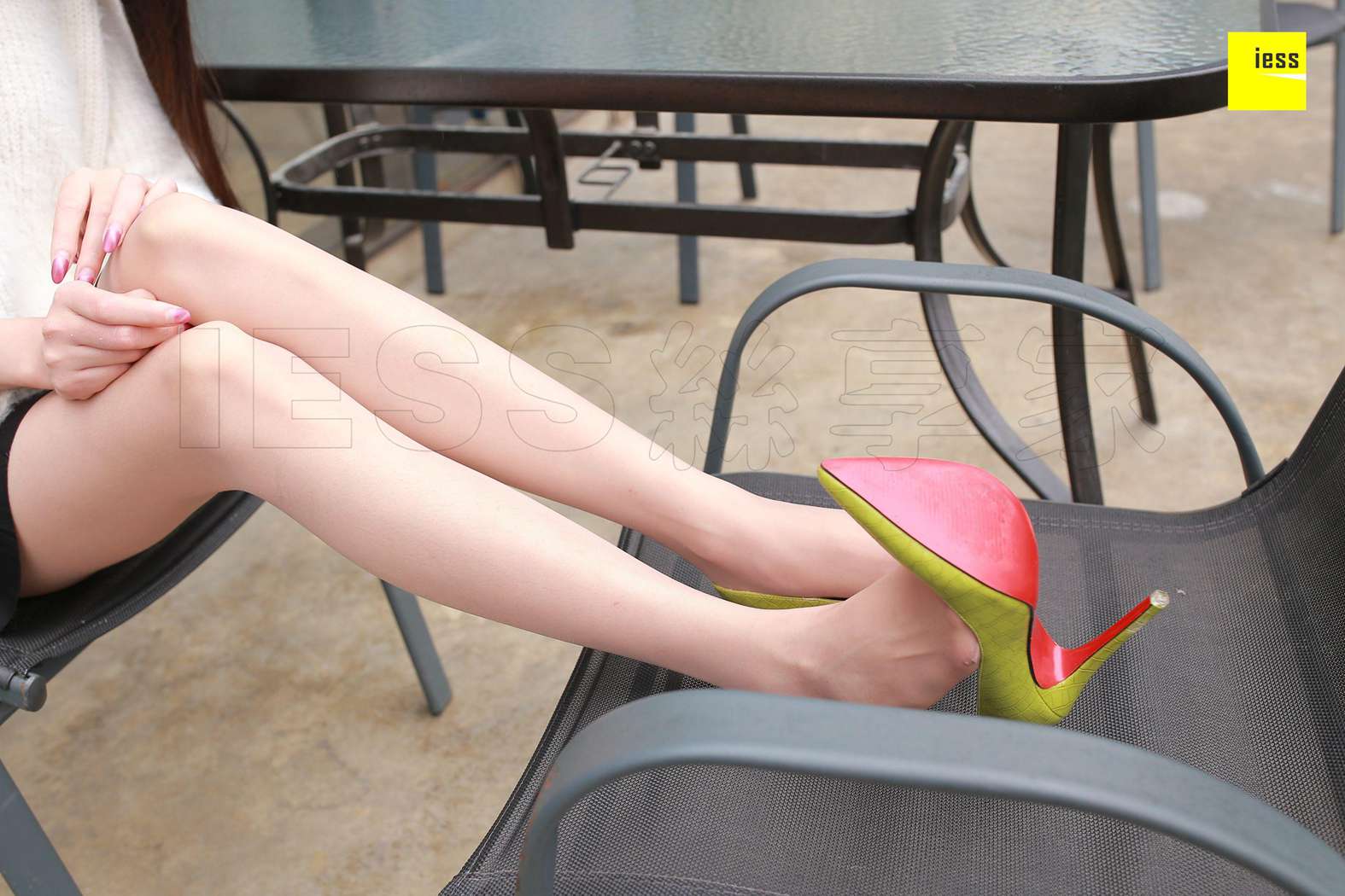 图片[80]-[IESS异思趣向] 2018.04.13 丝享家210：《御姐双双长腿杀》双双 在线浏览 – 速更版-美库