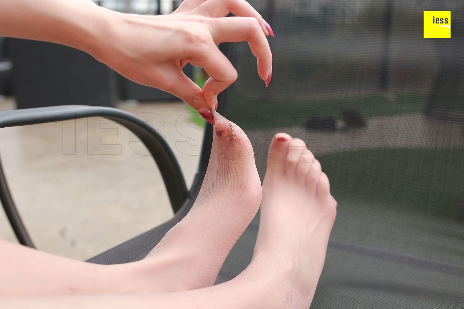 图片[69]-[IESS异思趣向] 2018.04.13 丝享家210：《御姐双双长腿杀》双双 在线浏览 – 速更版-美库