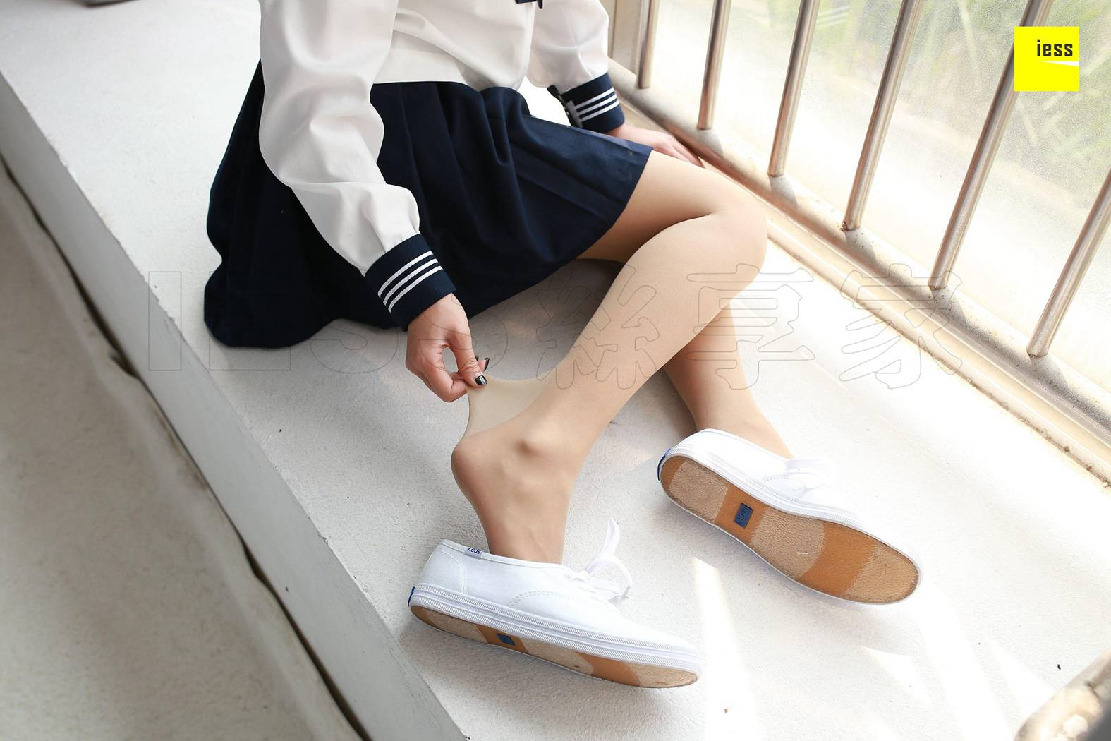 图片[33]-[IESS异思趣向] 2018.04.22 丝享家216：《第一次涂指甲油的婉萍》婉萍 在线浏览 – 速更版-美库