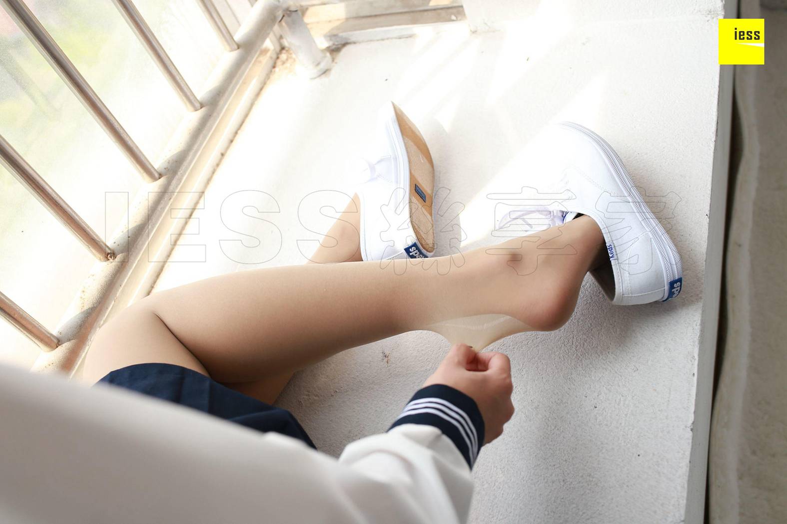 图片[96]-[IESS异思趣向] 2018.04.22 丝享家216：《第一次涂指甲油的婉萍》婉萍 在线浏览 – 速更版-美库