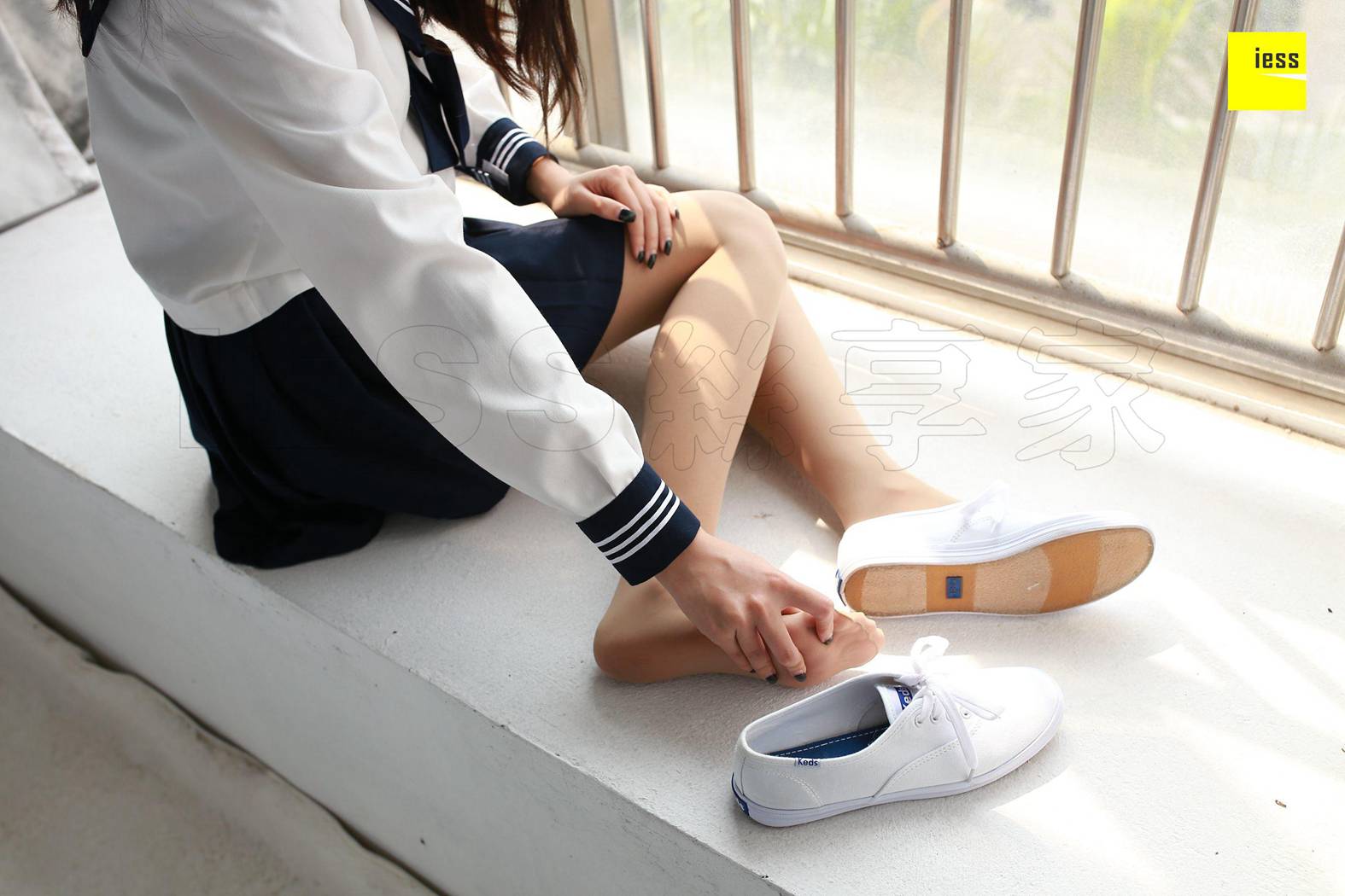 图片[81]-[IESS异思趣向] 2018.04.22 丝享家216：《第一次涂指甲油的婉萍》婉萍 在线浏览 – 速更版-美库