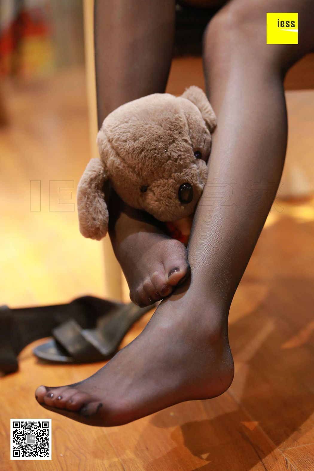 图片[40]-[IESS异思趣向] 2018.04.18 丝享家213：《小狗说，放开我》七七 在线浏览 – 速更版-美库