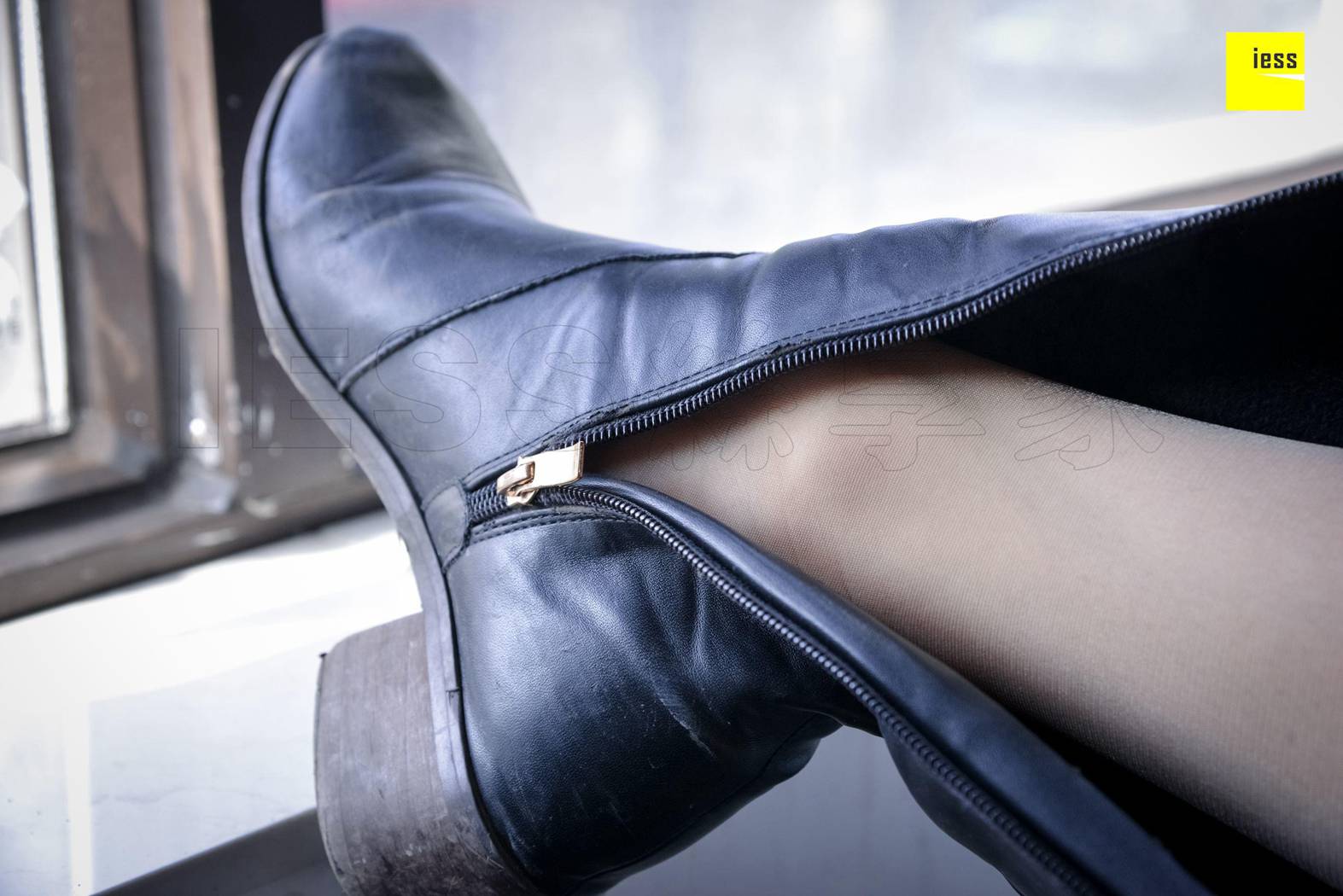 图片[99]-[IESS异思趣向] 2018.04.24 丝享家217：《穿皮靴的舞蹈妹子》秋秋 在线浏览 – 速更版-美库