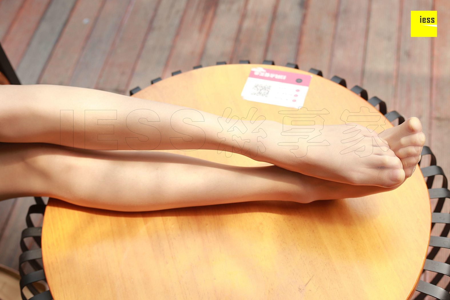 图片[20]-[IESS异思趣向] 2018.04.30 丝享家221：《双姐演绎经典裸色高跟》双双 在线浏览 – 速更版-美库