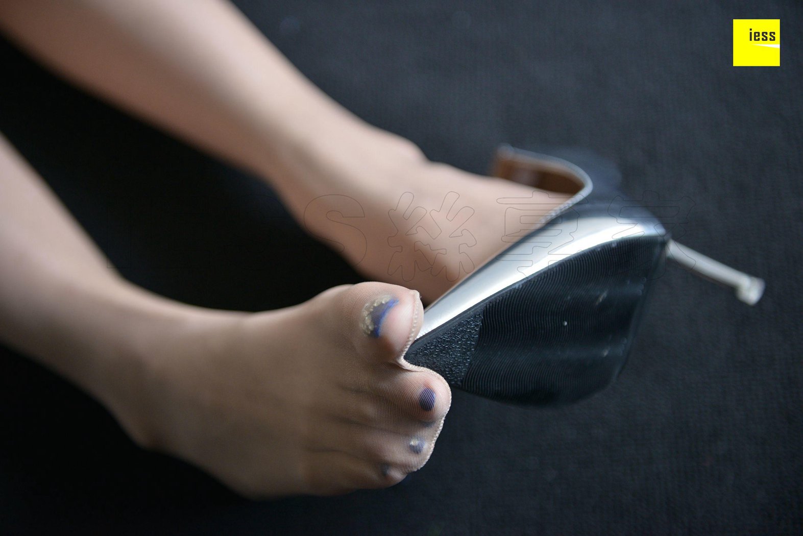 图片[35]-[IESS异思趣向] 2018.05.06 丝享家226：《白色短裤里的秘密》辣妈（君君） 在线浏览 – 速更版-美库