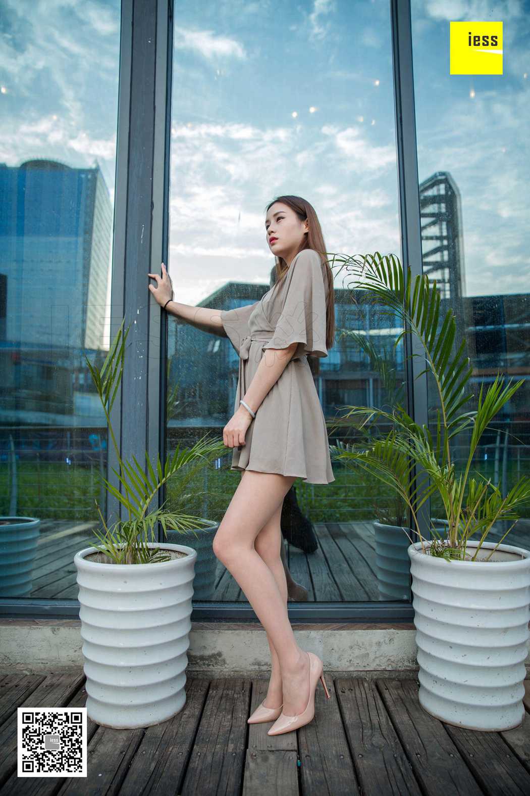 图片[32]-[IESS异思趣向] 2018.05.10 丝享家229：《九妹的裸色高跟之旅》九妹 在线浏览 – 速更版-美库