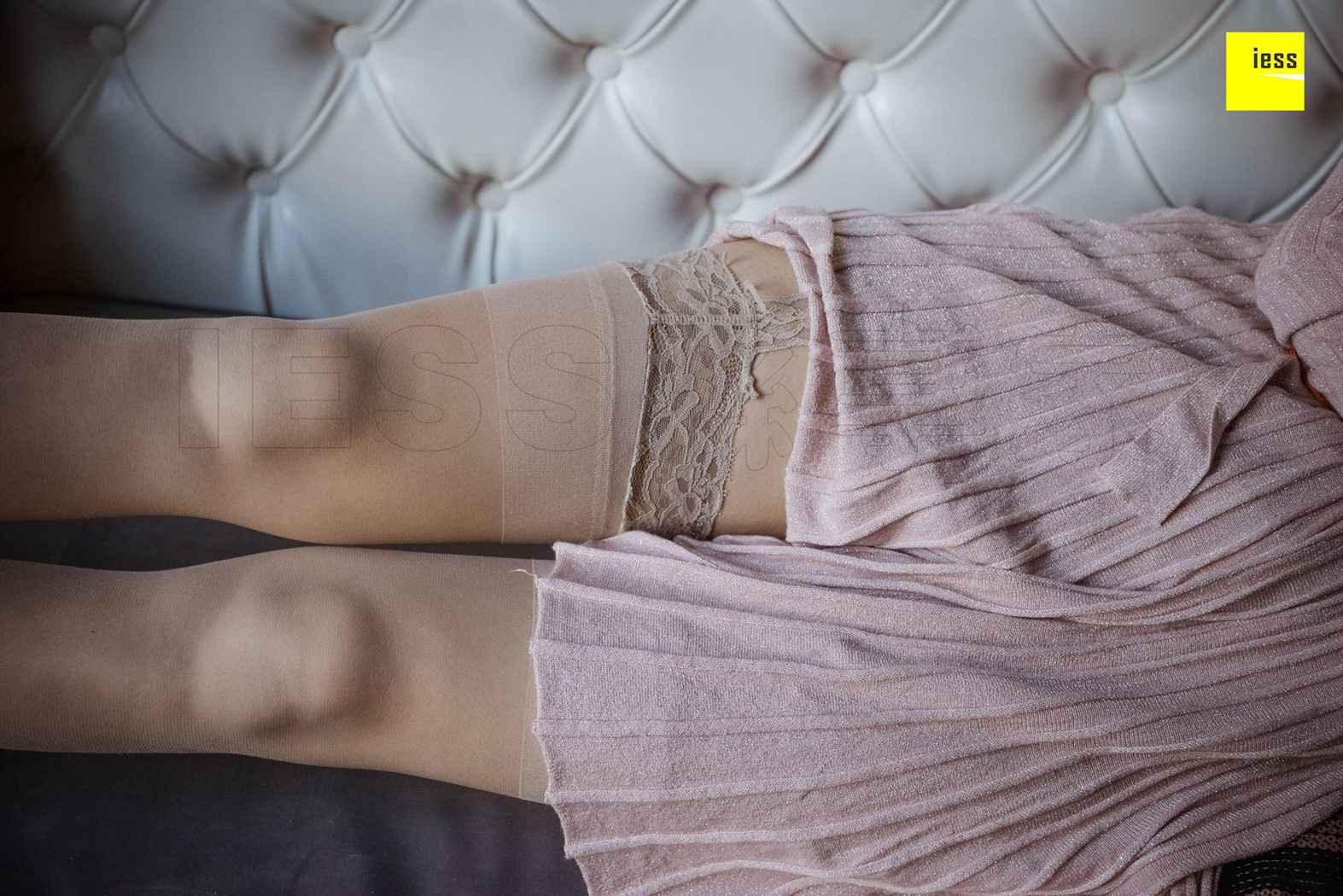 图片[41]-[IESS异思趣向] 2018.05.08 丝享家227：《好久不见，蕾丝吊袜》秋秋 在线浏览 – 速更版-美库