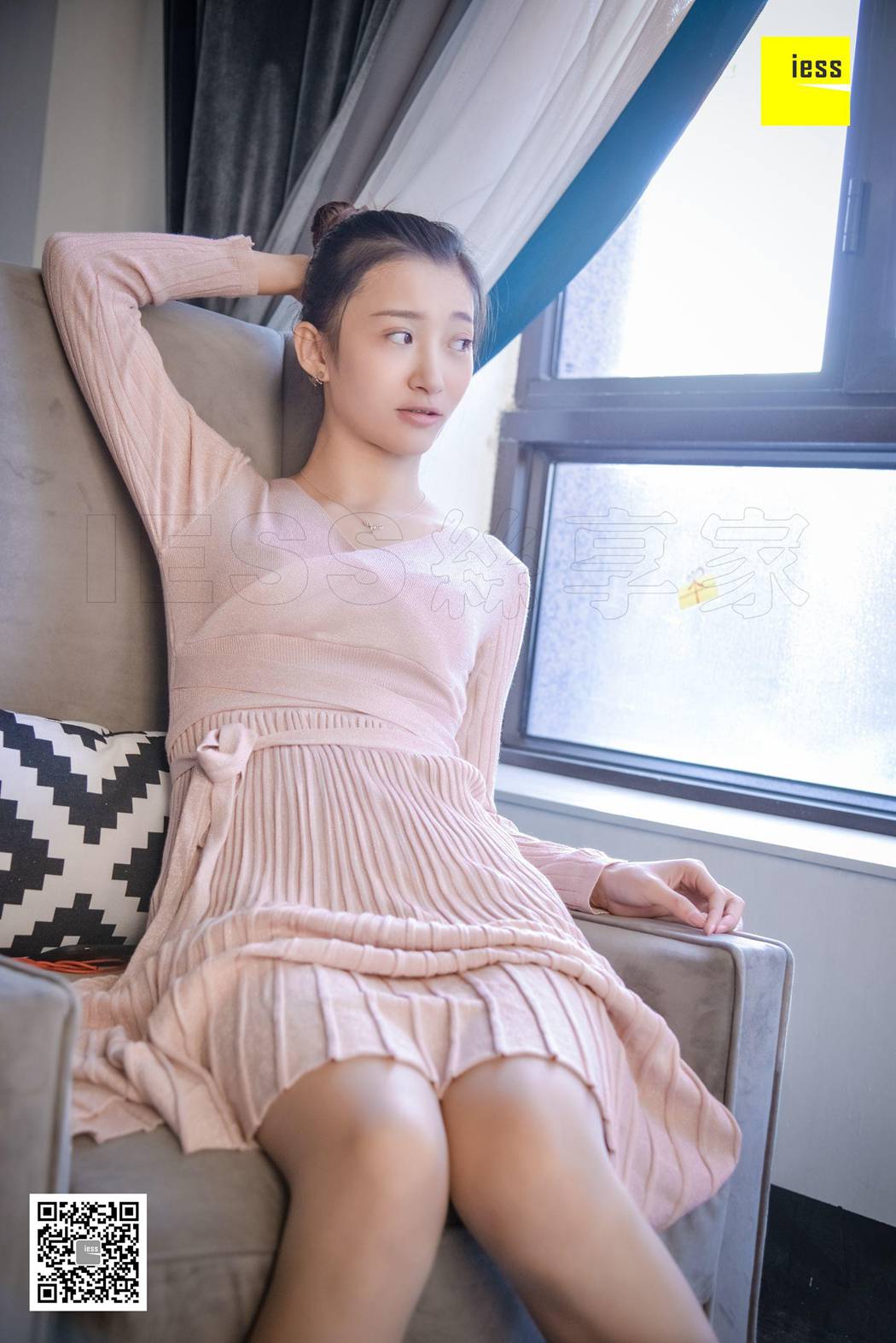 图片[42]-[IESS异思趣向] 2018.05.08 丝享家227：《好久不见，蕾丝吊袜》秋秋 在线浏览 – 速更版-美库