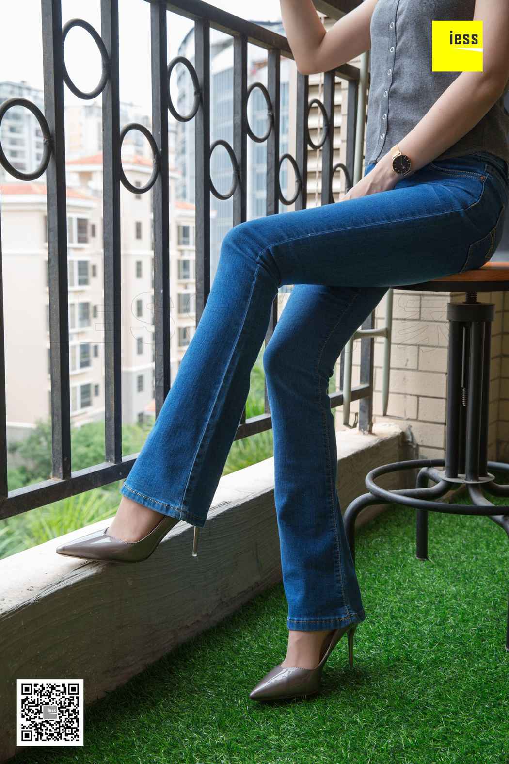 图片[40]-[IESS异思趣向] 2018.05.21 丝享家236：《辣妈的喇叭裤短丝》辣妈君君 在线浏览 – 速更版-美库