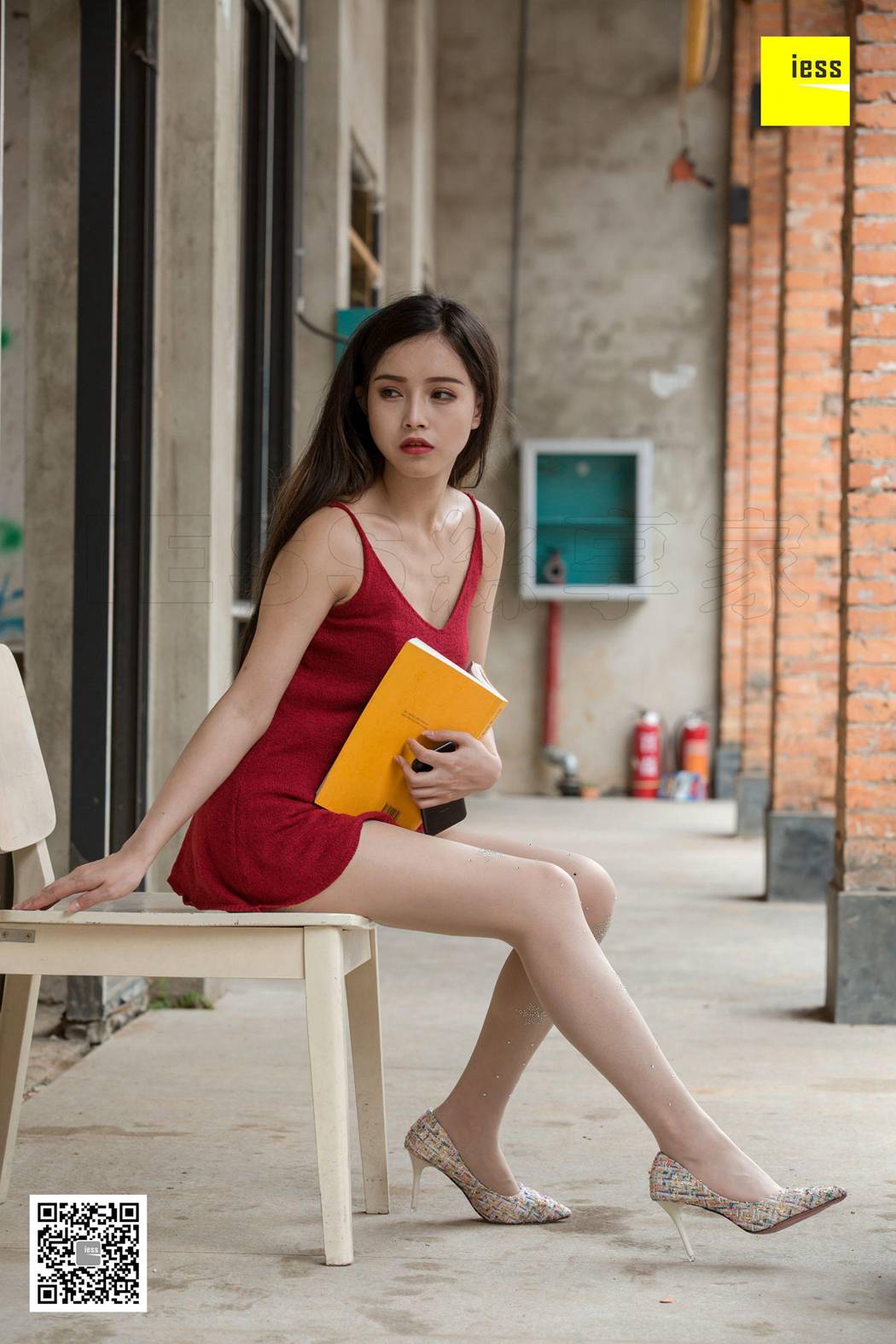 图片[58]-[IESS异思趣向] 2018.05.29 丝享家242：《网红的水钻白丝》小羽 在线浏览 – 速更版-美库