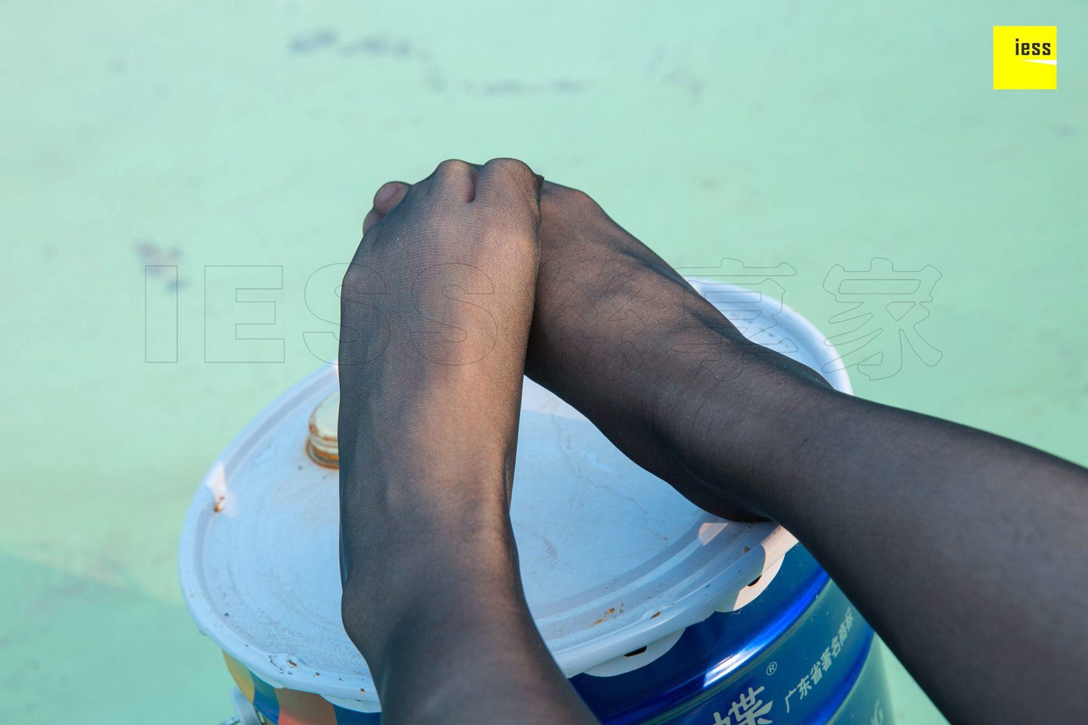 图片[34]-[IESS异思趣向] 2018.05.22 丝享家237：《快看！楼顶上有个黑丝女》暖暖 在线浏览 – 速更版-美库