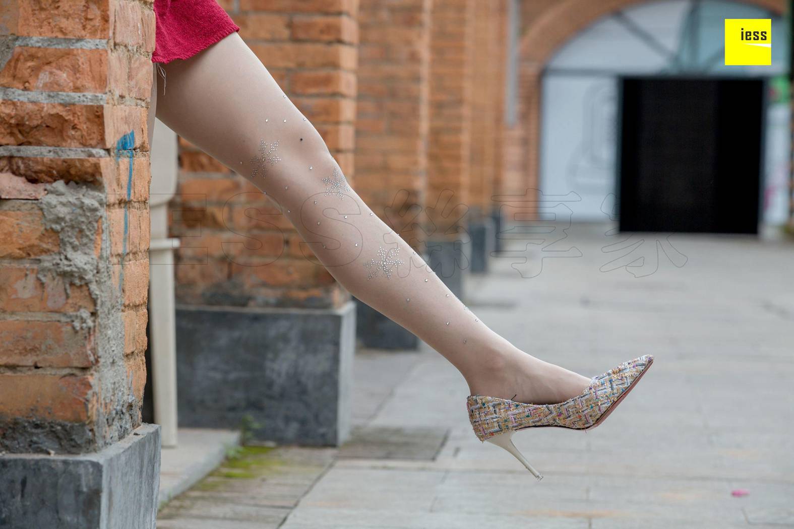 图片[46]-[IESS异思趣向] 2018.05.29 丝享家242：《网红的水钻白丝》小羽 在线浏览 – 速更版-美库