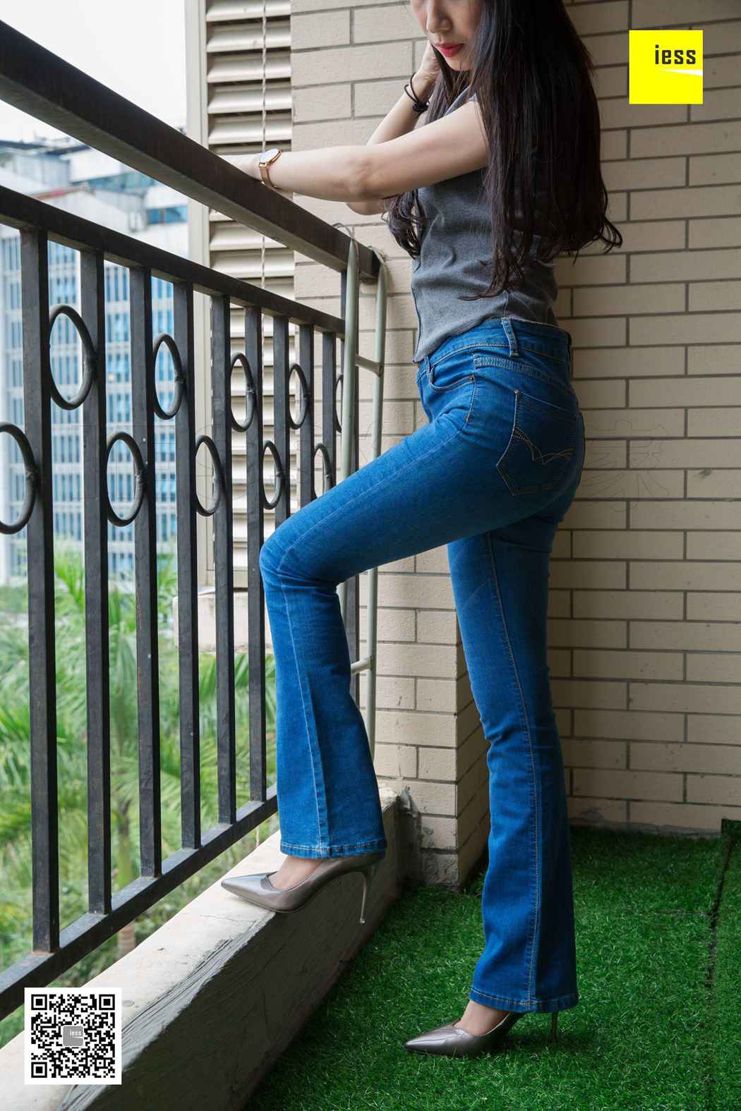 图片[82]-[IESS异思趣向] 2018.05.21 丝享家236：《辣妈的喇叭裤短丝》辣妈君君 在线浏览 – 速更版-美库