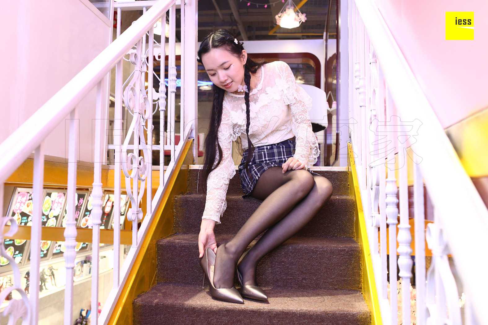 图片[74]-[IESS异思趣向] 2018.06.06 丝享家248：《脚尖加固甜美黑丝》木木 在线浏览 – 速更版-美库
