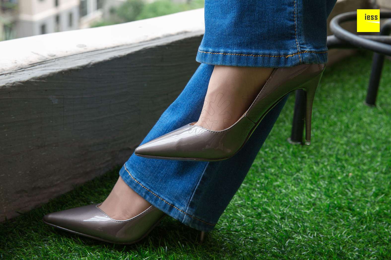 图片[88]-[IESS异思趣向] 2018.05.21 丝享家236：《辣妈的喇叭裤短丝》辣妈君君 在线浏览 – 速更版-美库