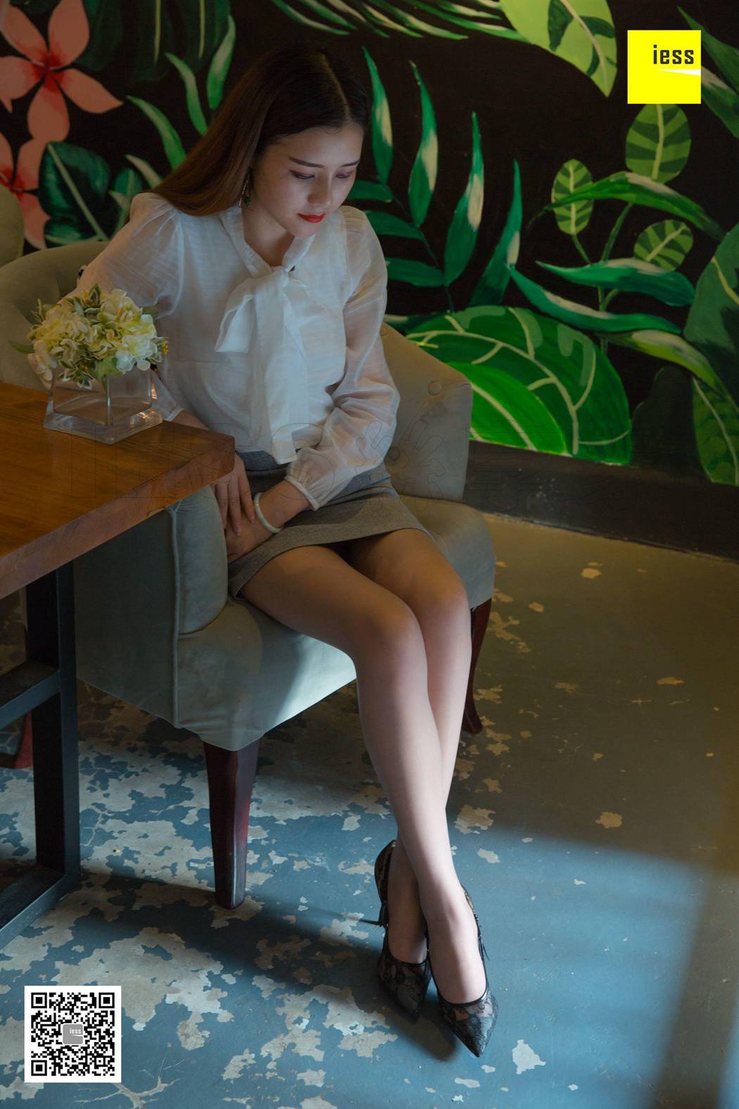 图片[86]-[IESS异思趣向] 2018.06.08 丝享家250：《九妹的暗调灰丝》九妹 在线浏览 – 速更版-美库