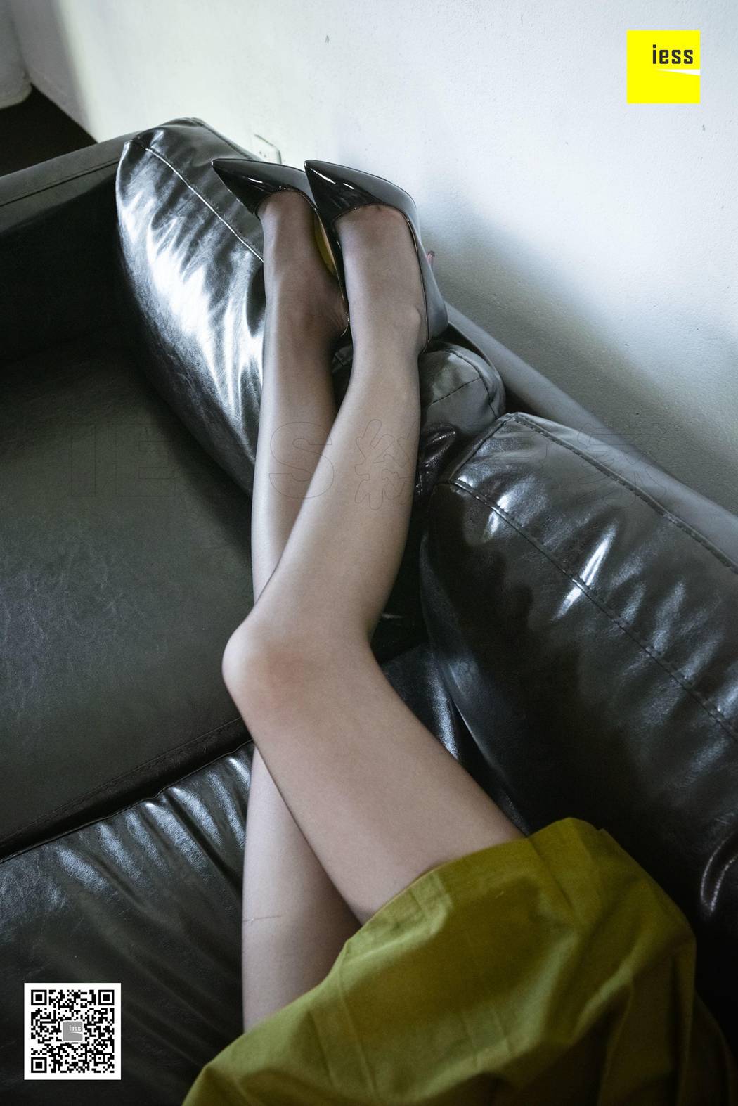 图片[28]-[IESS异思趣向] 2018.06.07 丝享家249：《黑丝军绿制服》七七 在线浏览 – 速更版-美库