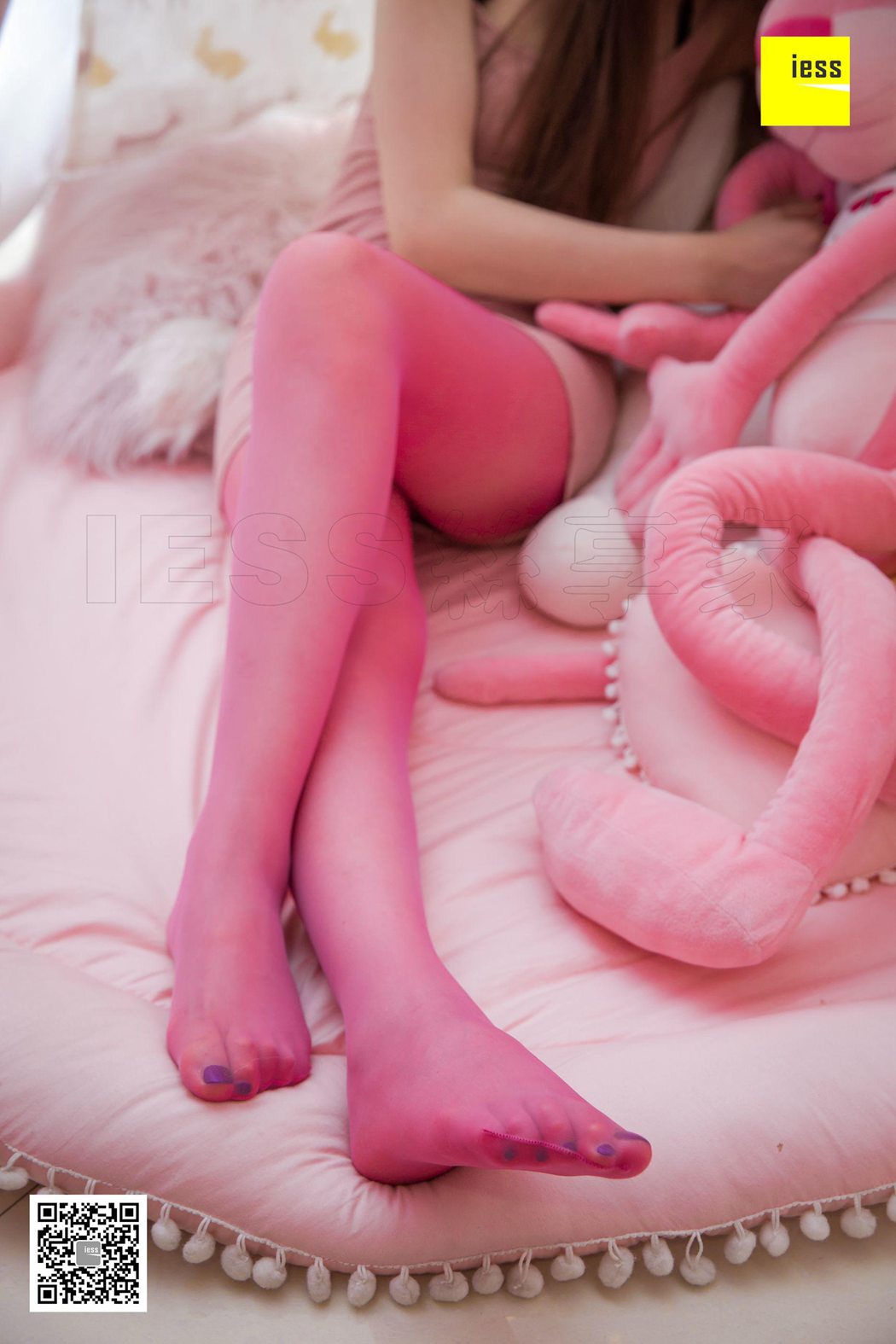 图片[55]-[IESS异思趣向] 2018.06.15 丝享家255：《九妹的彩色袜子》九妹 在线浏览 – 速更版-美库