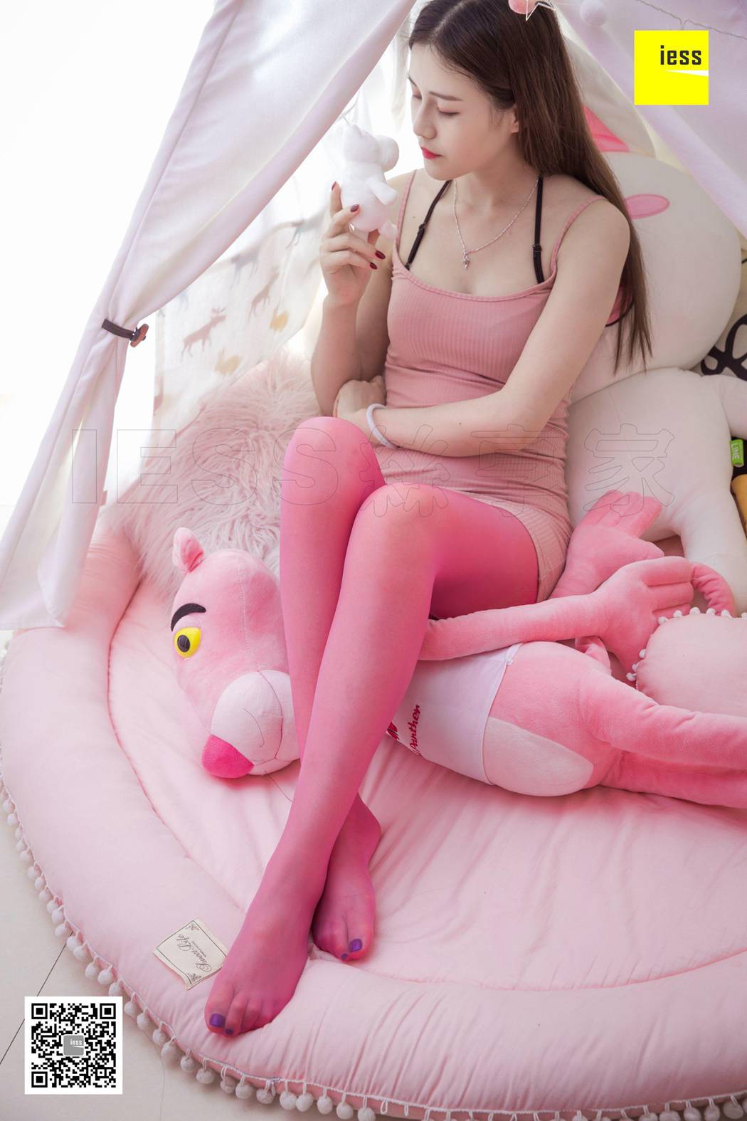 图片[77]-[IESS异思趣向] 2018.06.15 丝享家255：《九妹的彩色袜子》九妹 在线浏览 – 速更版-美库