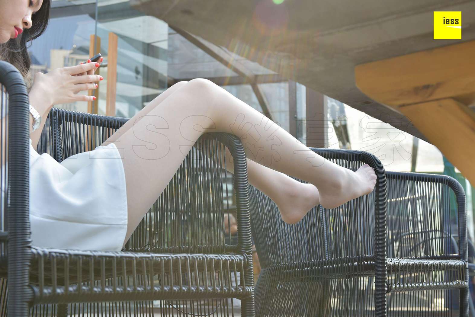 图片[43]-[IESS异思趣向] 2018.06.20 丝享家258：《银色平底鞋肉丝》七七 在线浏览 – 速更版-美库