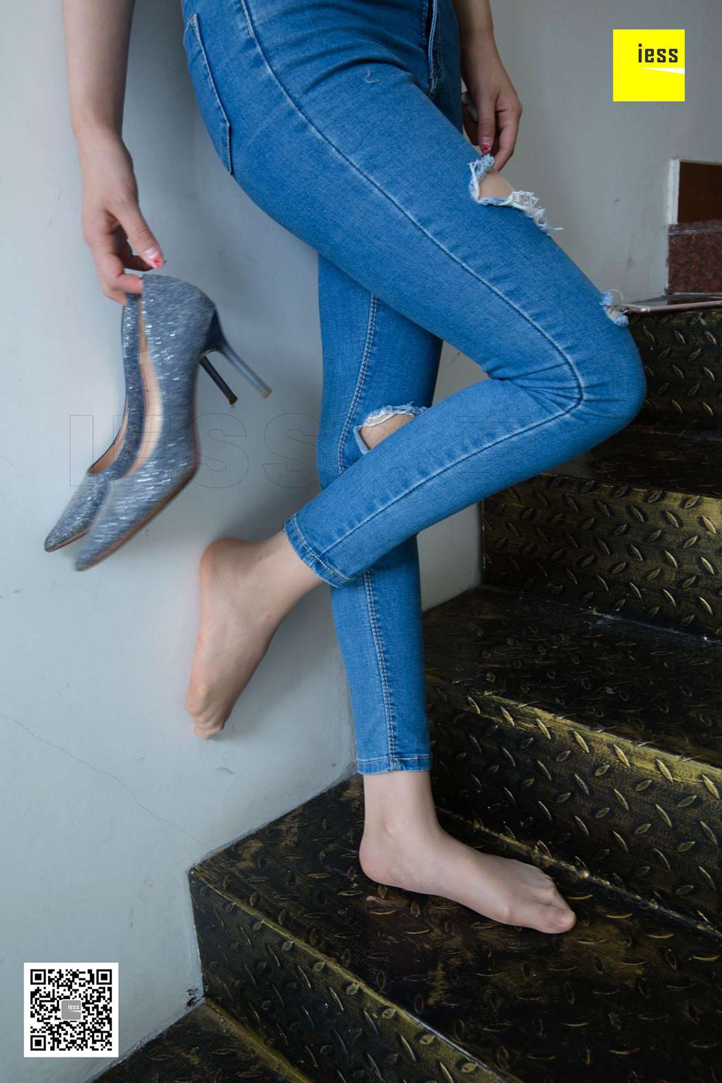 图片[75]-[IESS异思趣向] 2018.07.09 丝享家270：《九妹破洞牛仔裤肉丝》九妹 在线浏览 – 速更版-美库