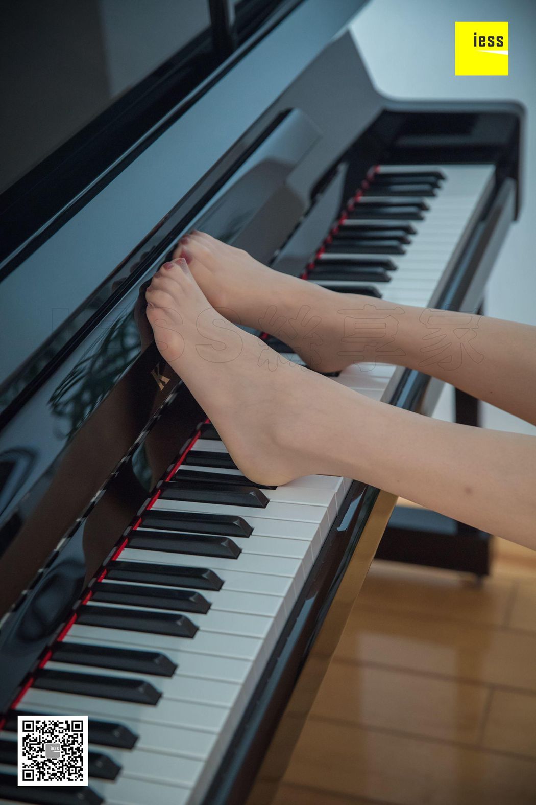 图片[20]-[IESS异思趣向] 2018.07.24 丝享家279：《黑白琴键上的美足》七七 在线浏览 – 速更版-美库