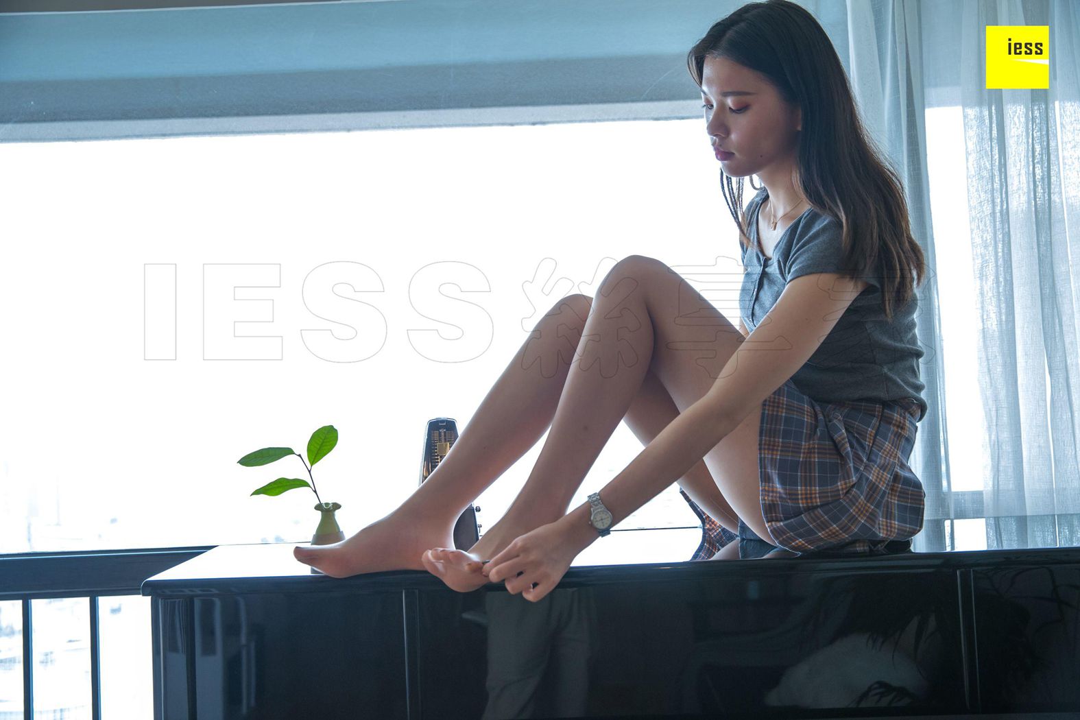图片[7]-[IESS异思趣向] 2018.07.24 丝享家279：《黑白琴键上的美足》七七 在线浏览 – 速更版-美库