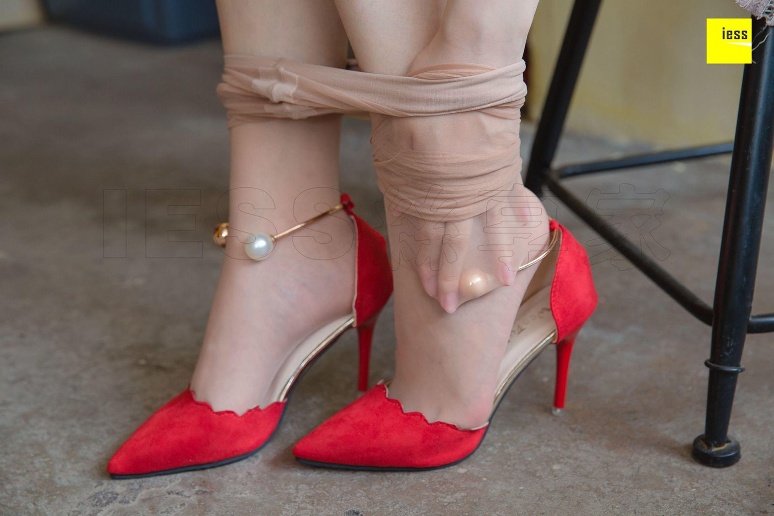 图片[37]-[IESS异思趣向] 2018.08.14 丝享家294：《脱下丝袜你还爱我吗》紫紫 在线浏览 – 速更版-美库