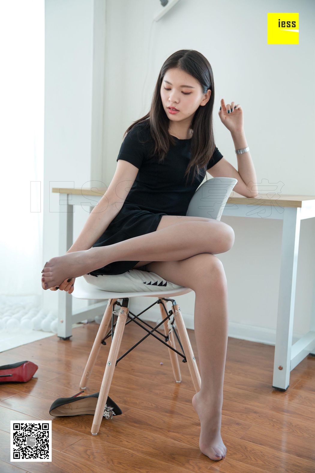 图片[66]-[IESS异思趣向] 2018.08.15 丝享家295：《七七超高跟灰丝》七七 在线浏览 – 速更版-美库