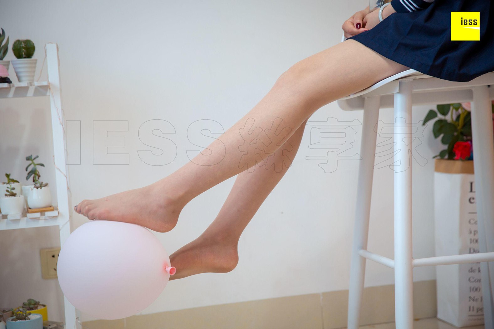 图片[39]-[IESS异思趣向] 2018.08.17 丝享家297：《你有你的情人节 我有我的学生妹》九妹 在线浏览 – 速更版-美库