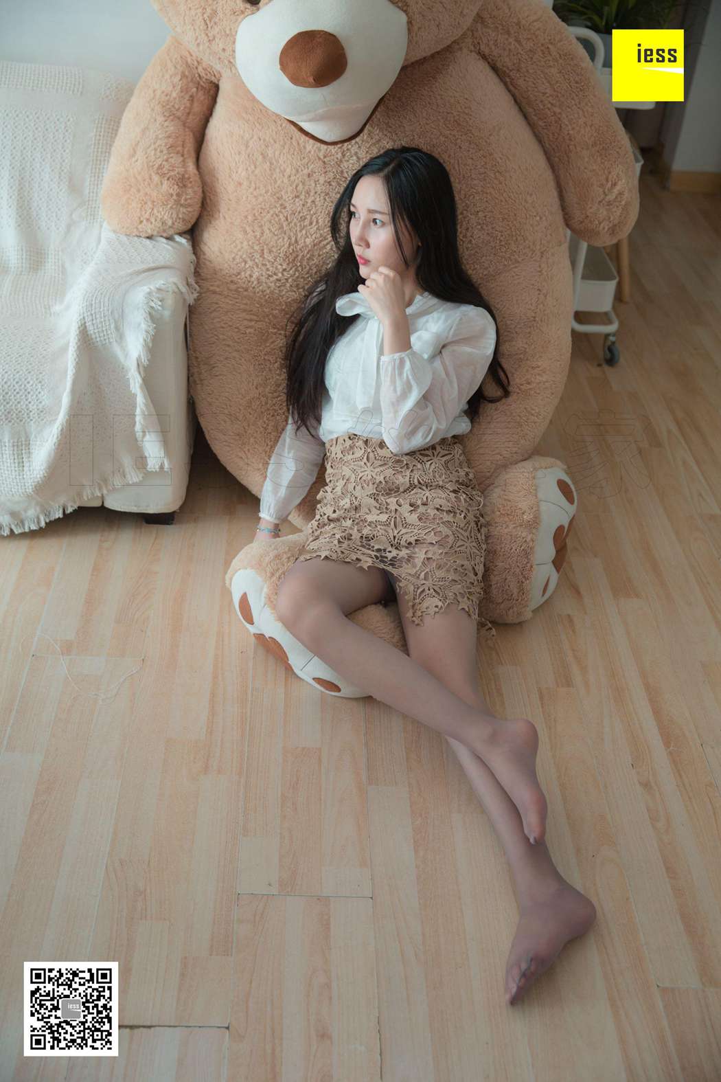 图片[50]-[IESS异思趣向] 2018.08.23 丝享家301：《大熊也喜欢灰丝》文欣 在线浏览 – 速更版-美库