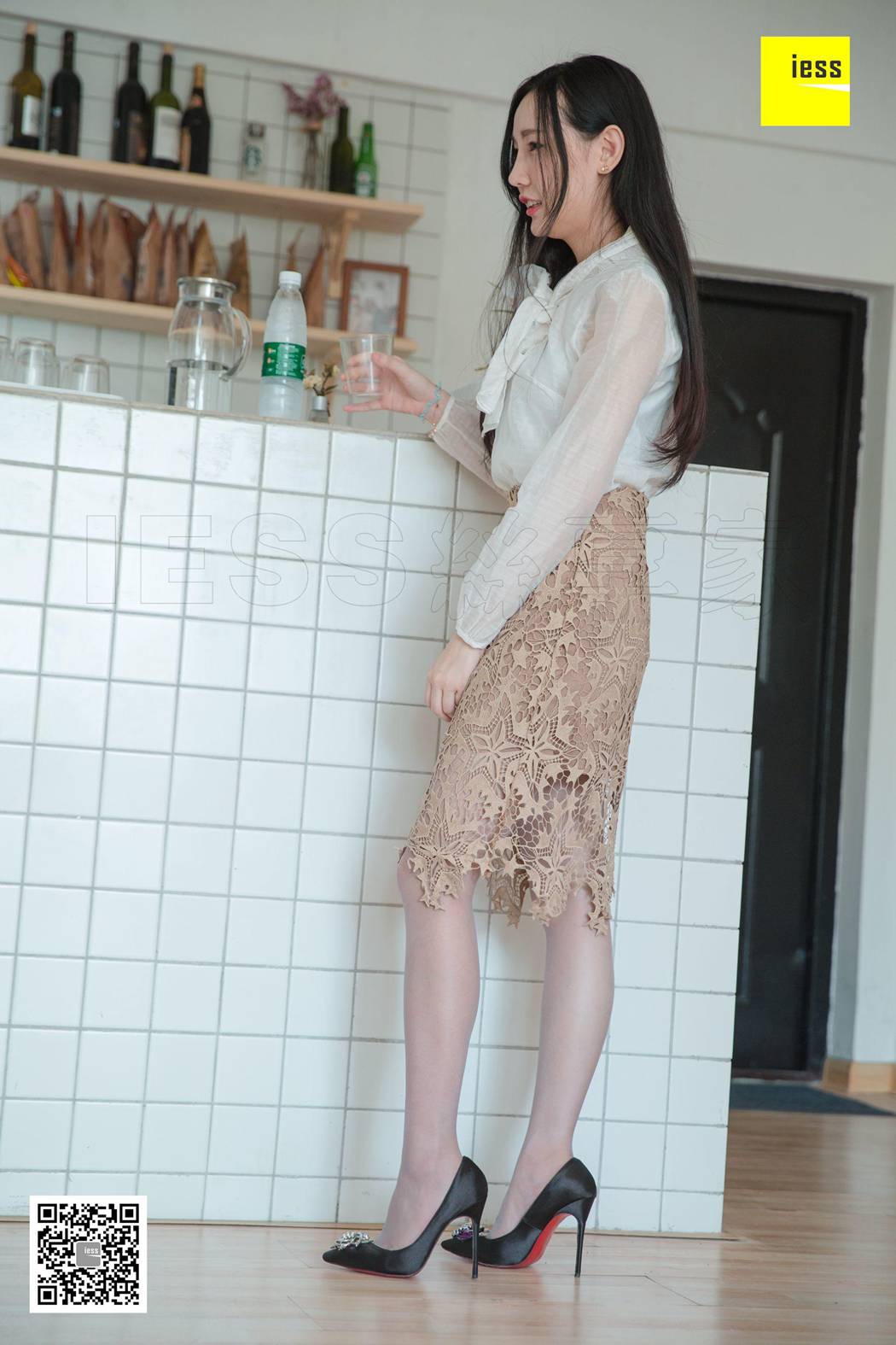 图片[78]-[IESS异思趣向] 2018.08.23 丝享家301：《大熊也喜欢灰丝》文欣 在线浏览 – 速更版-美库