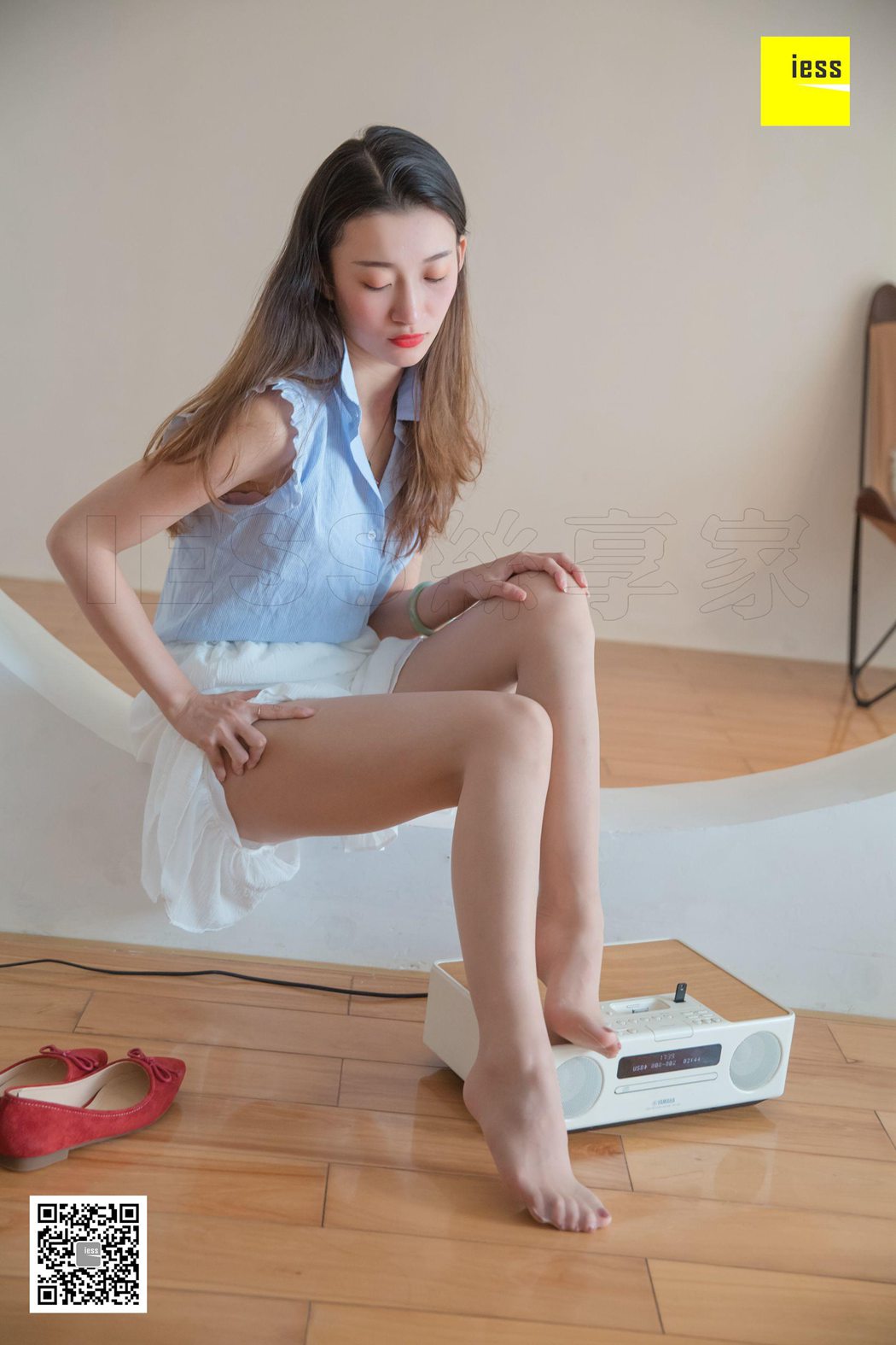 图片[83]-[IESS异思趣向] 2018.09.10 丝享家313：《红色平底鞋之舞》秋秋 在线浏览 – 速更版-美库