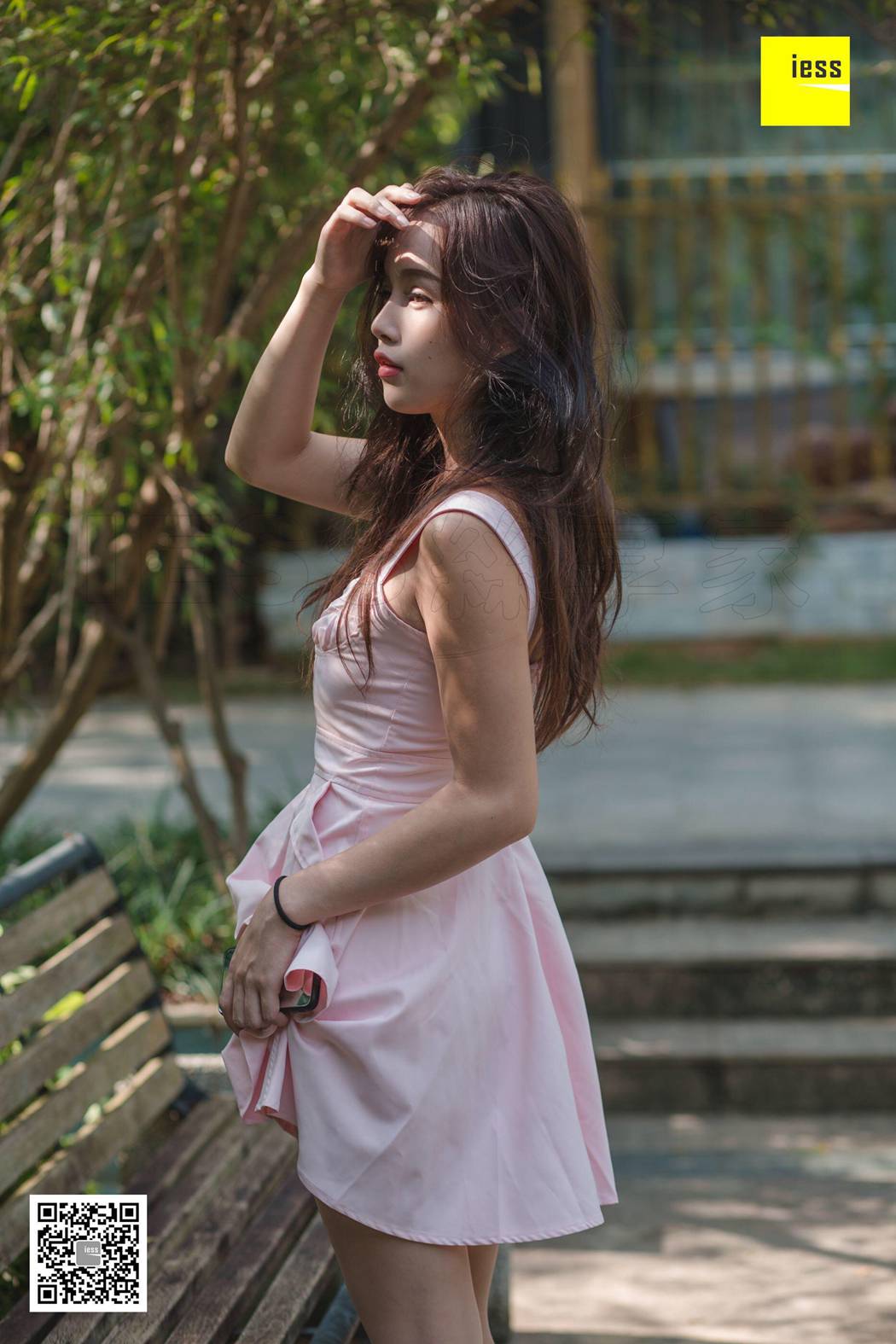 图片[66]-[IESS异思趣向] 2018.09.13 丝享家315：《小羽公园阳光浴》小羽 在线浏览 – 速更版-美库