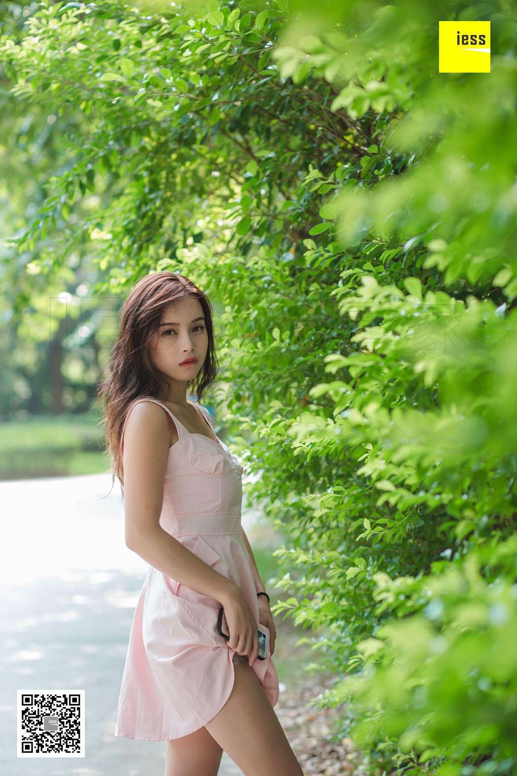 图片[47]-[IESS异思趣向] 2018.09.13 丝享家315：《小羽公园阳光浴》小羽 在线浏览 – 速更版-美库