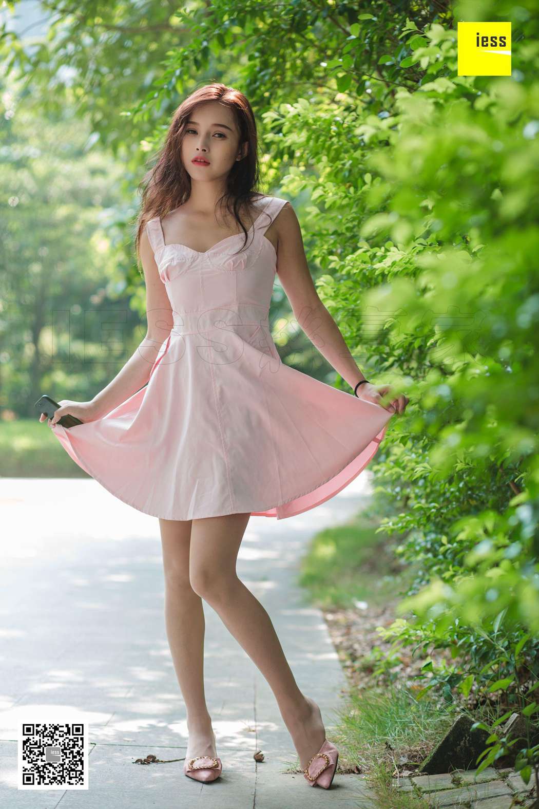 图片[59]-[IESS异思趣向] 2018.09.13 丝享家315：《小羽公园阳光浴》小羽 在线浏览 – 速更版-美库