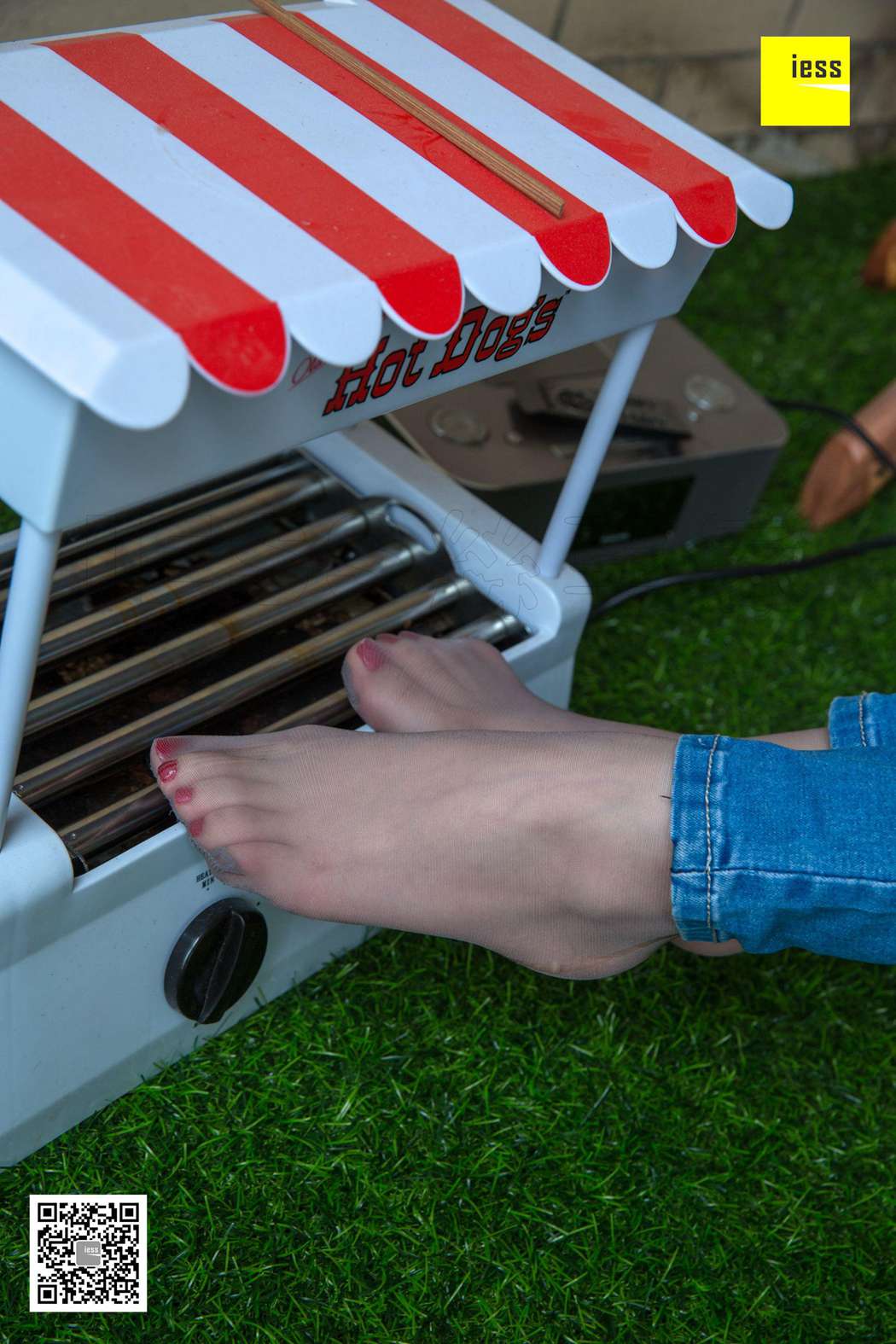 图片[20]-[IESS异思趣向] 2018.09.25 丝享家323：《好大的一个洞》名利姐 在线浏览 – 速更版-美库