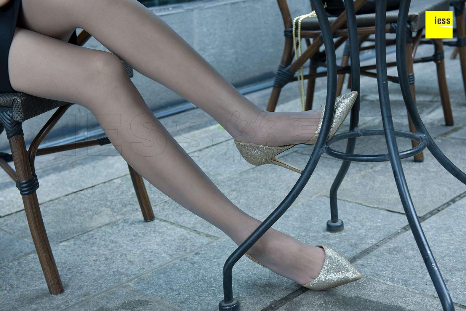 图片[82]-[IESS异思趣向] 2018.09.20 丝享家320：《星巴克偶遇同事》七七 在线浏览 – 速更版-美库