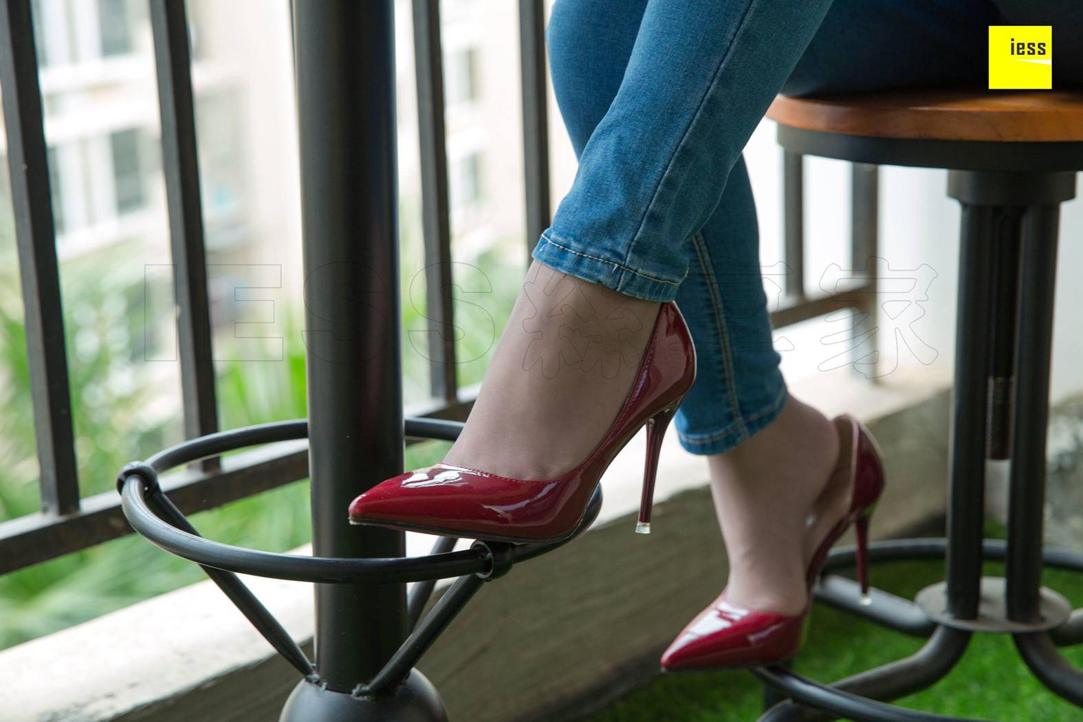 图片[33]-[IESS异思趣向] 2018.09.25 丝享家323：《好大的一个洞》名利姐 在线浏览 – 速更版-美库