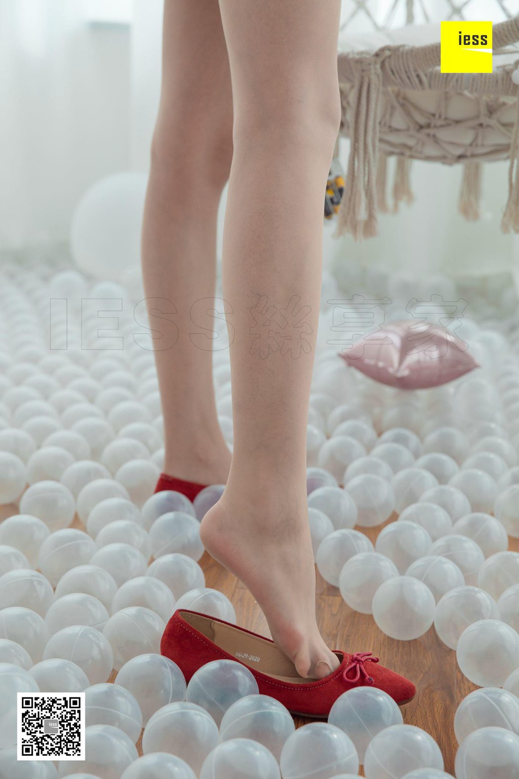 图片[65]-[IESS异思趣向] 2018.10.31 丝享家349：《红色蝴蝶结平底鞋》七七 在线浏览 – 速更版-美库