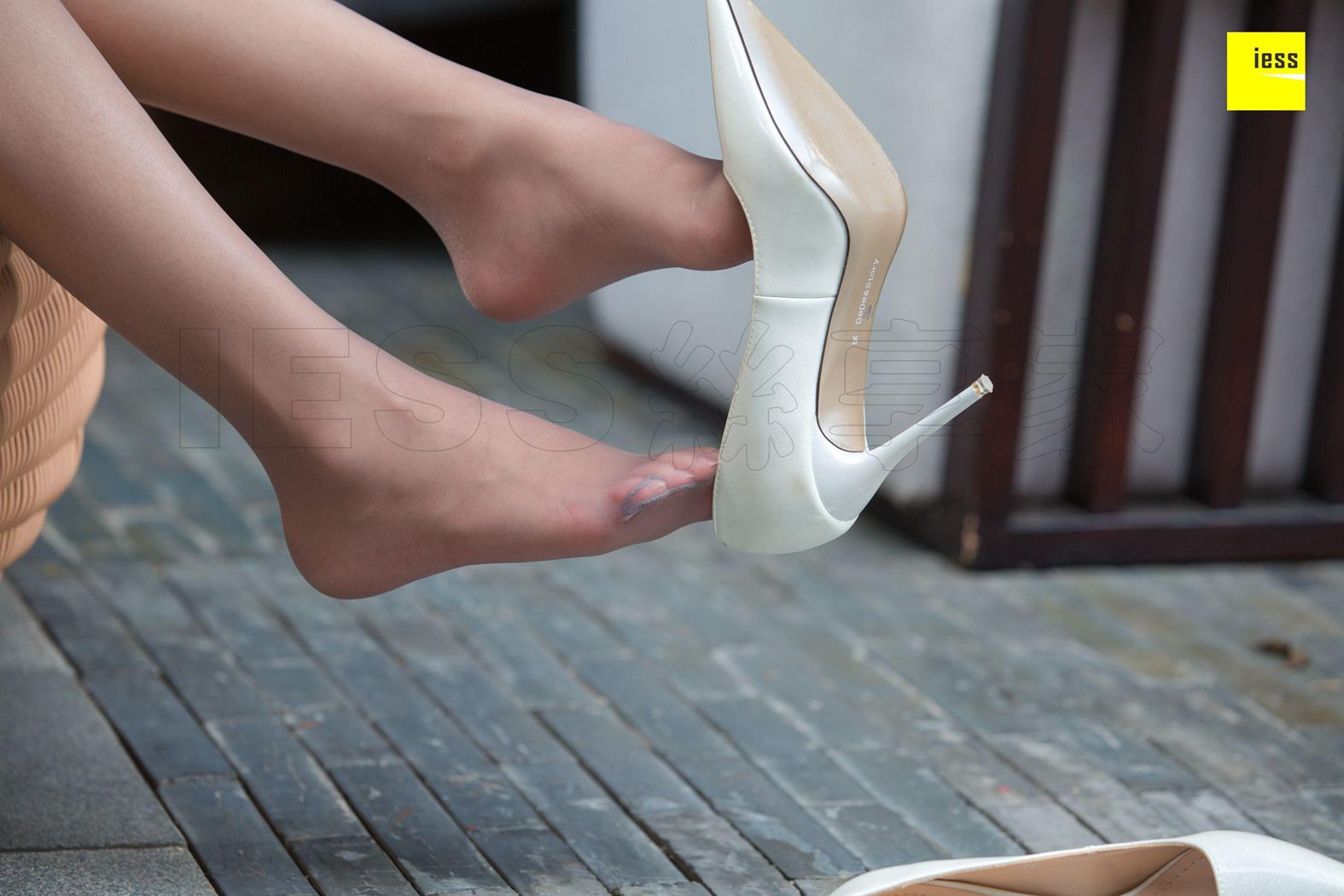 图片[12]-[IESS异思趣向] 2018.10.18 丝享家340：《婉萍素雅风灰丝》婉萍 在线浏览 – 速更版-美库