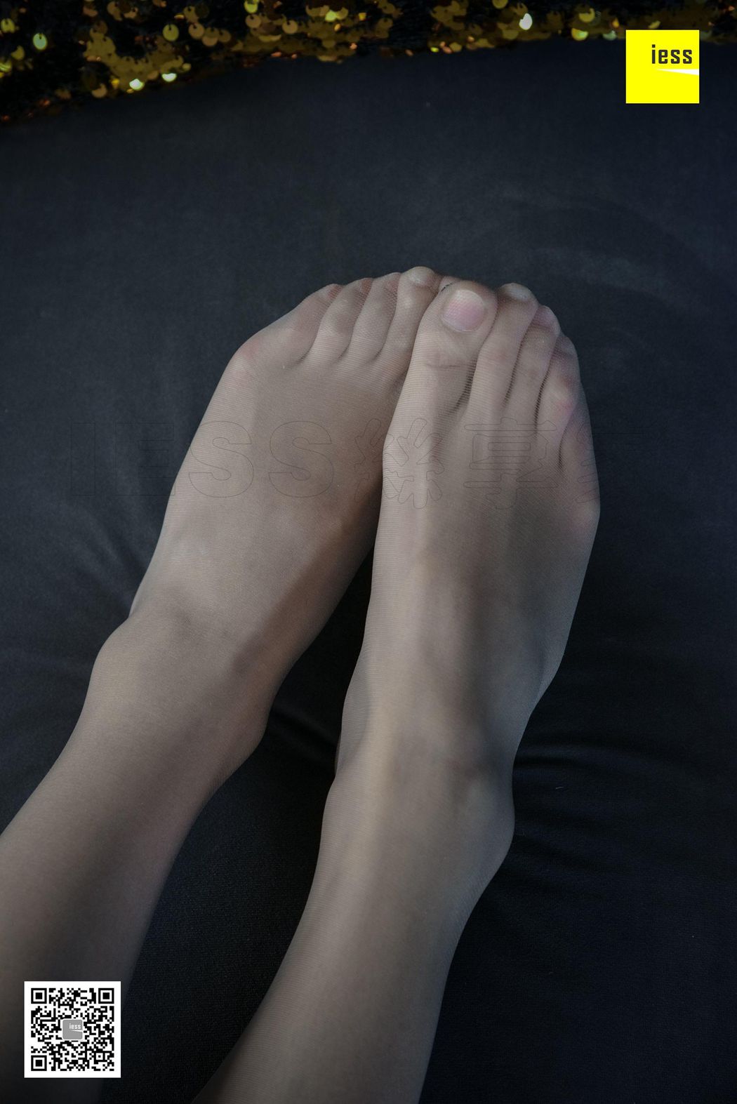 图片[11]-[IESS异思趣向] 2018.11.01 丝享家350：《秋秋舞蹈开衩裙》秋秋 在线浏览 – 速更版-美库